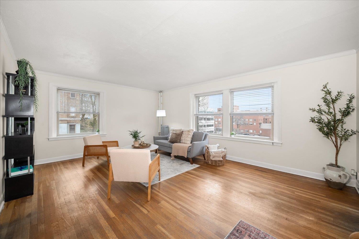 704 W 6th Ave - Photo 13