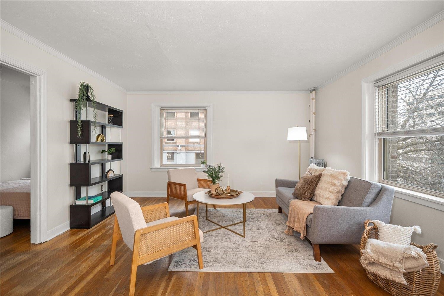 704 W 6th Ave - Photo 15