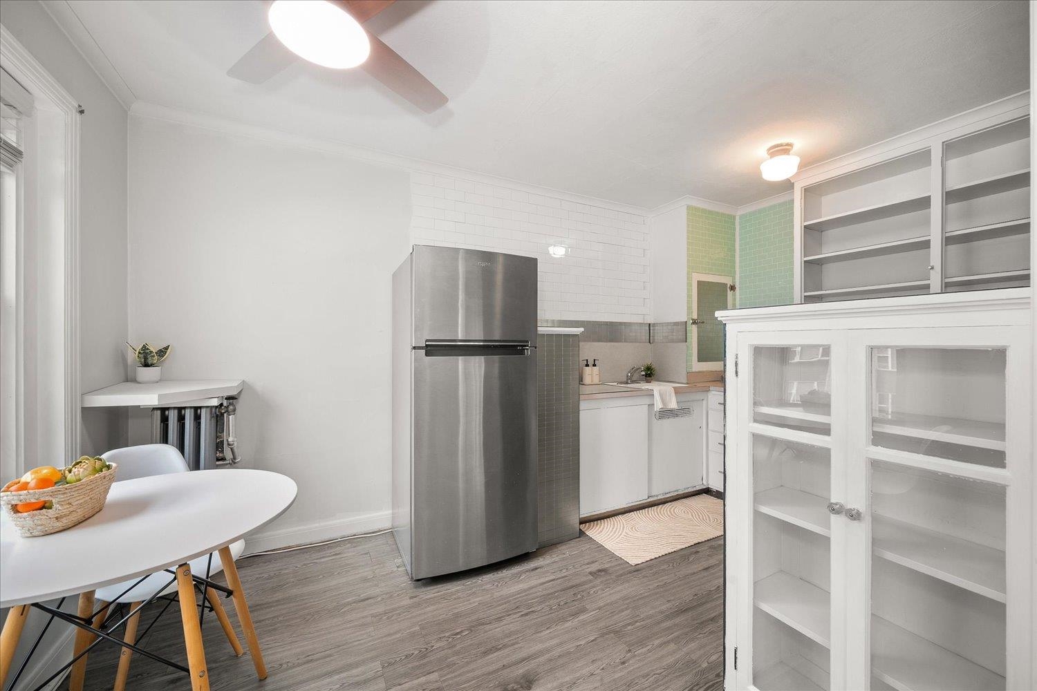 704 W 6th Ave - Photo 19