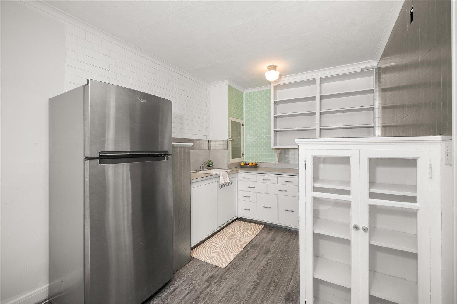 704 W 6th Ave - Photo 22