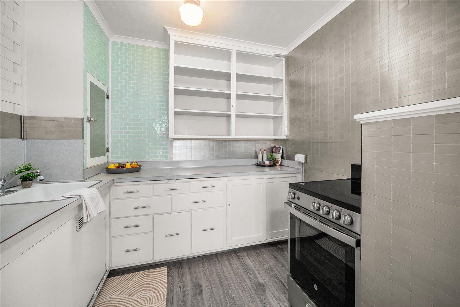 704 W 6th Ave - Photo 23
