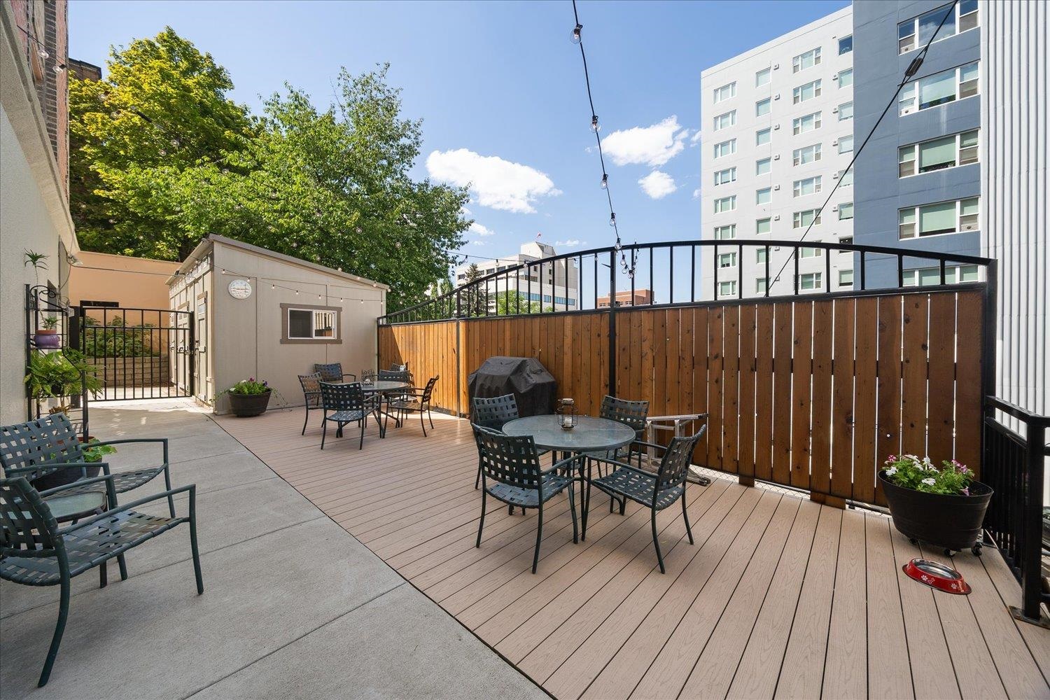 704 W 6th Ave - Photo 29