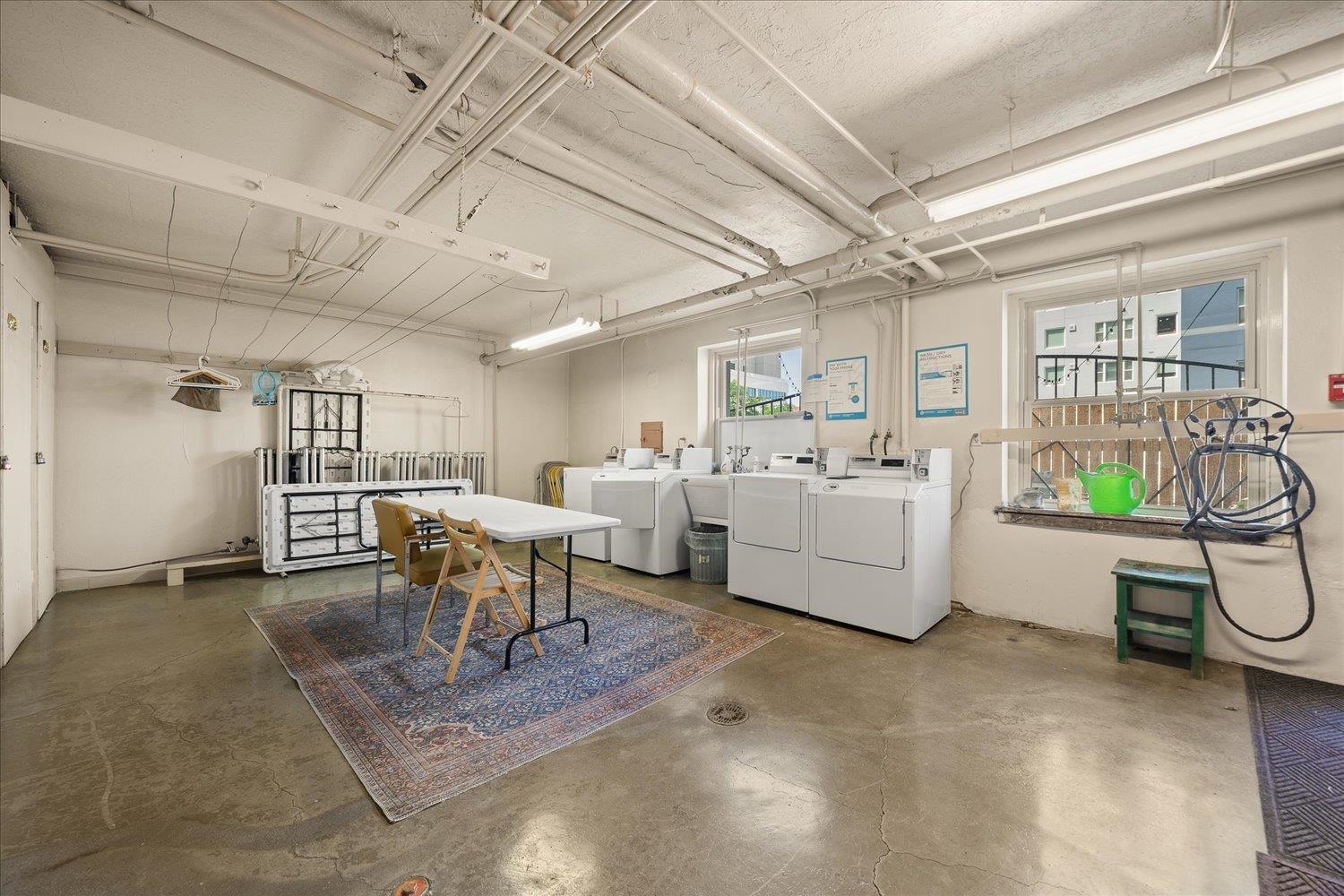 704 W 6th Ave - Photo 31