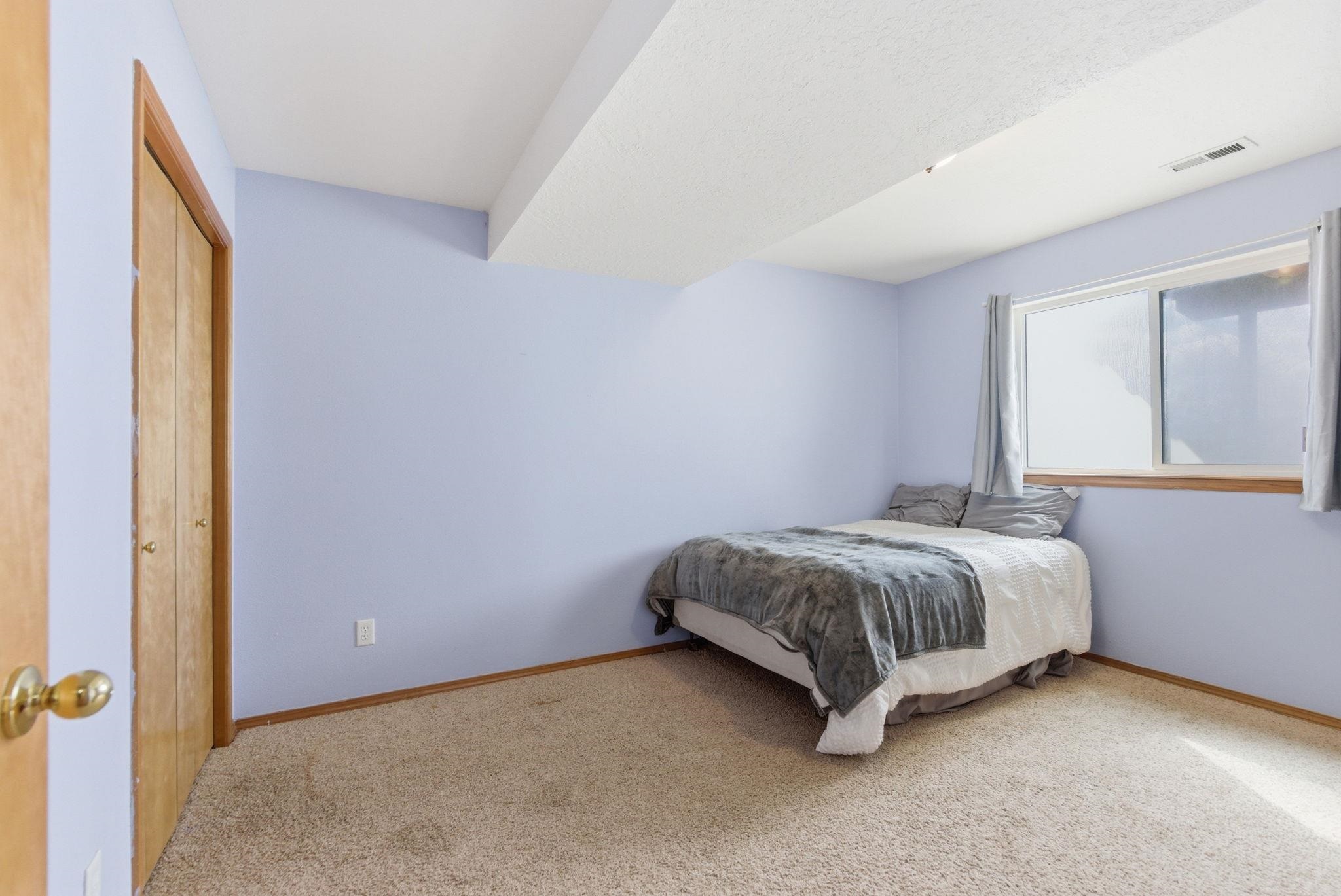 963 N Wilcox St - Photo 33