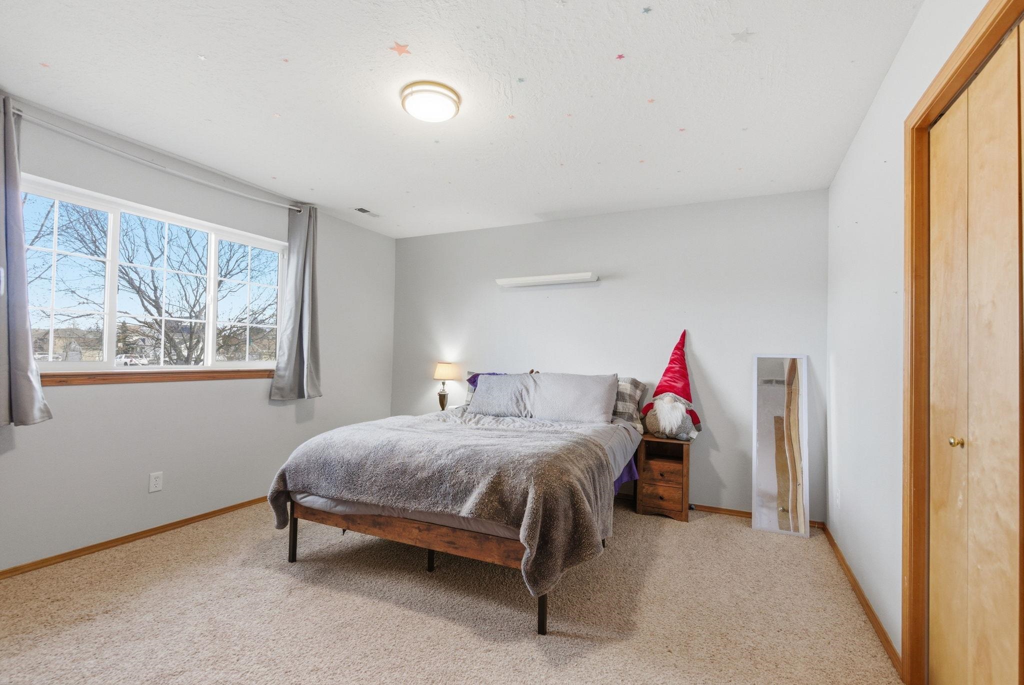 963 N Wilcox St - Photo 35