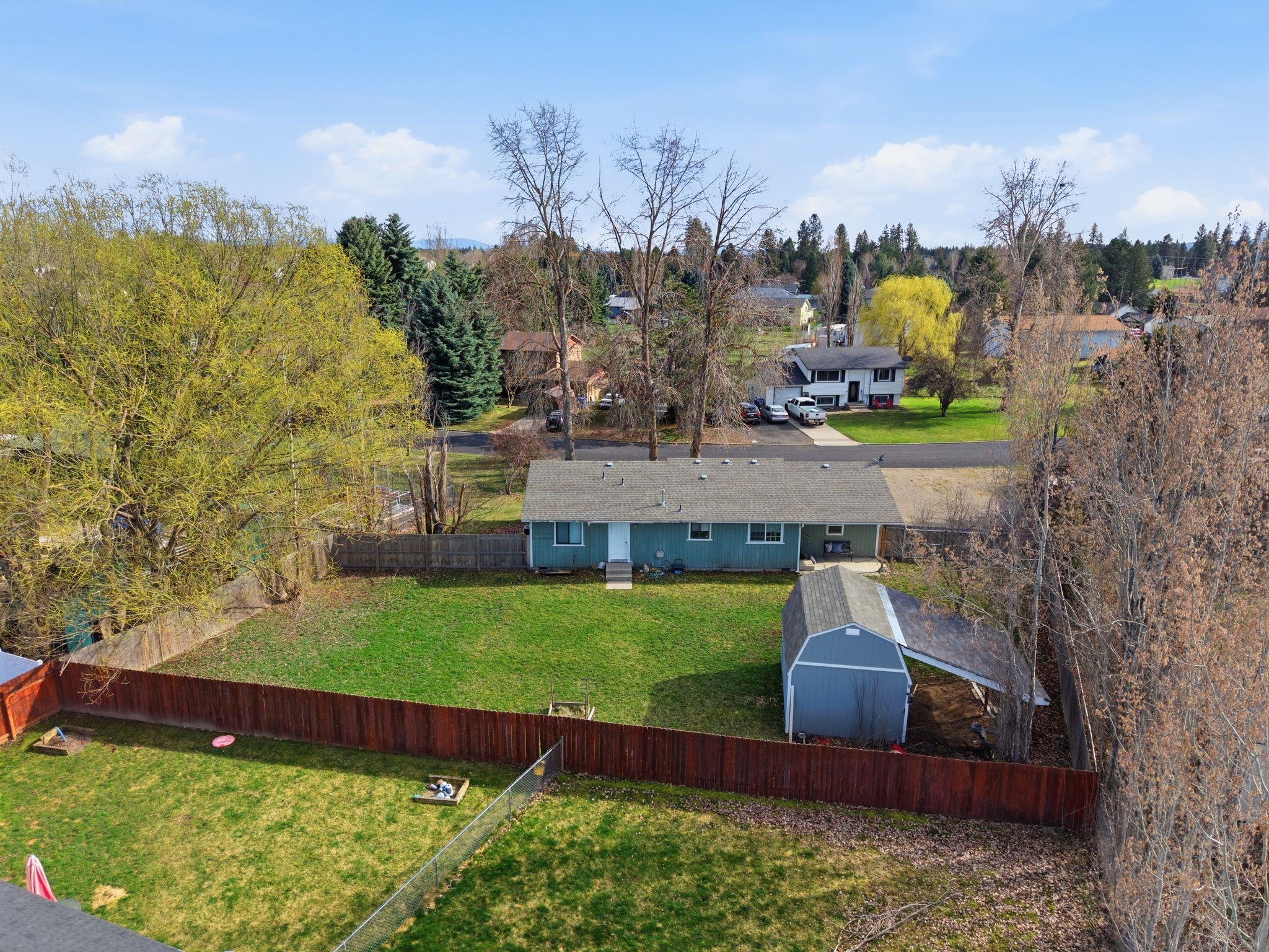 1321 E 4th Ave - Photo 2