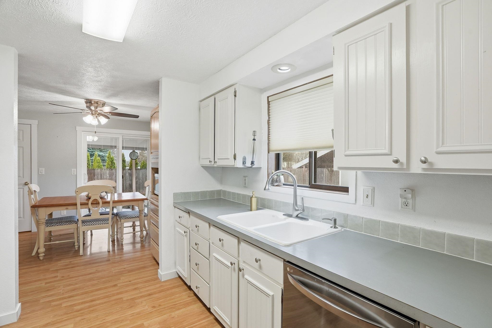 1321 E 4th Ave - Photo 12