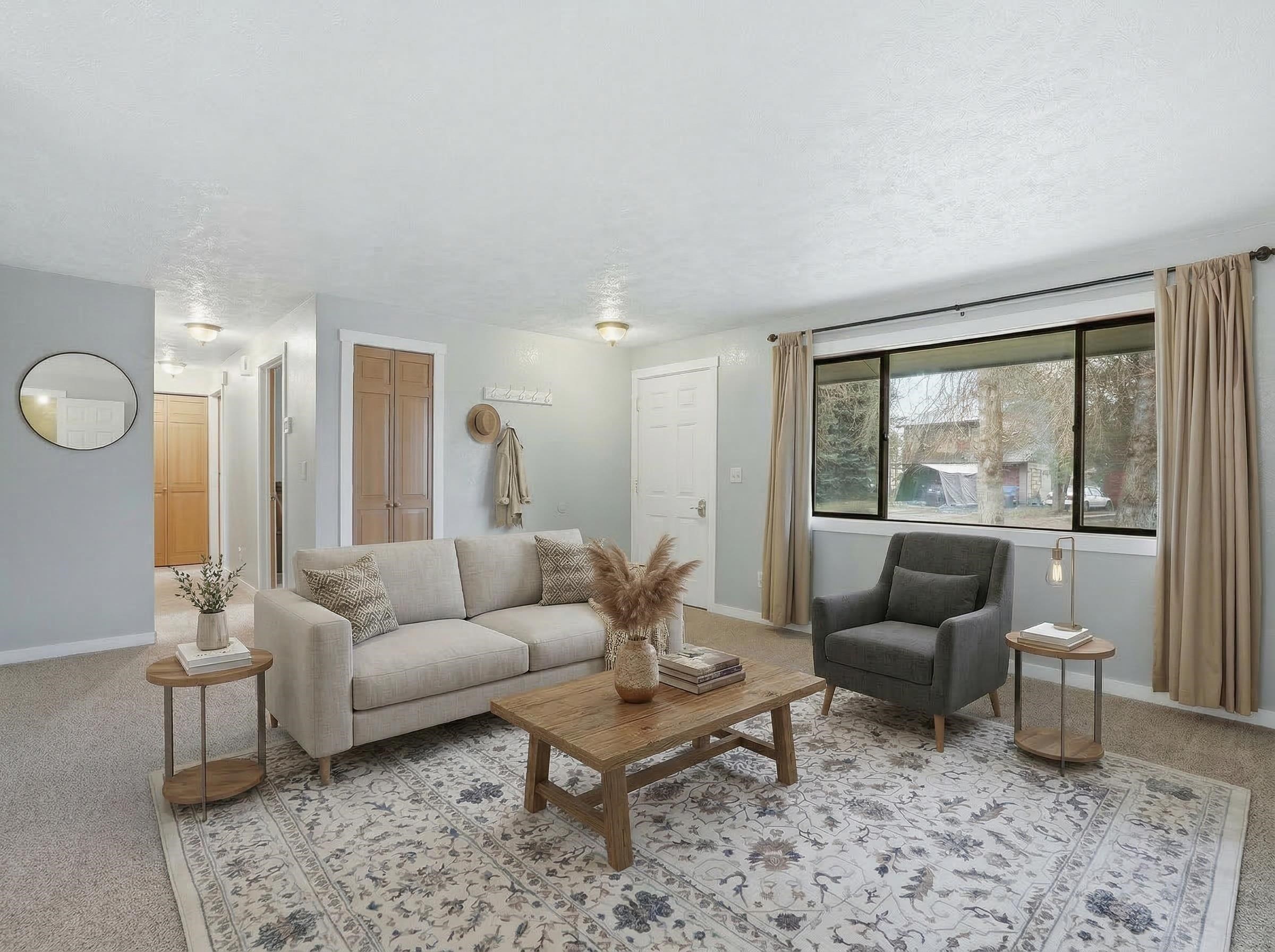 1321 E 4th Ave - Photo 3