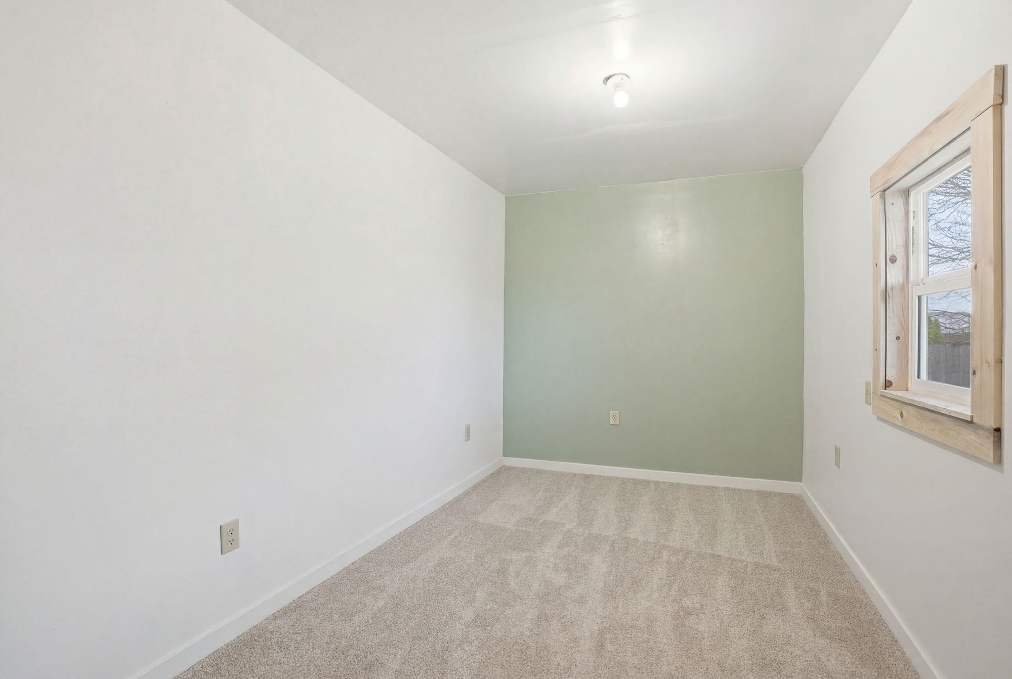 1321 E 4th Ave - Photo 10