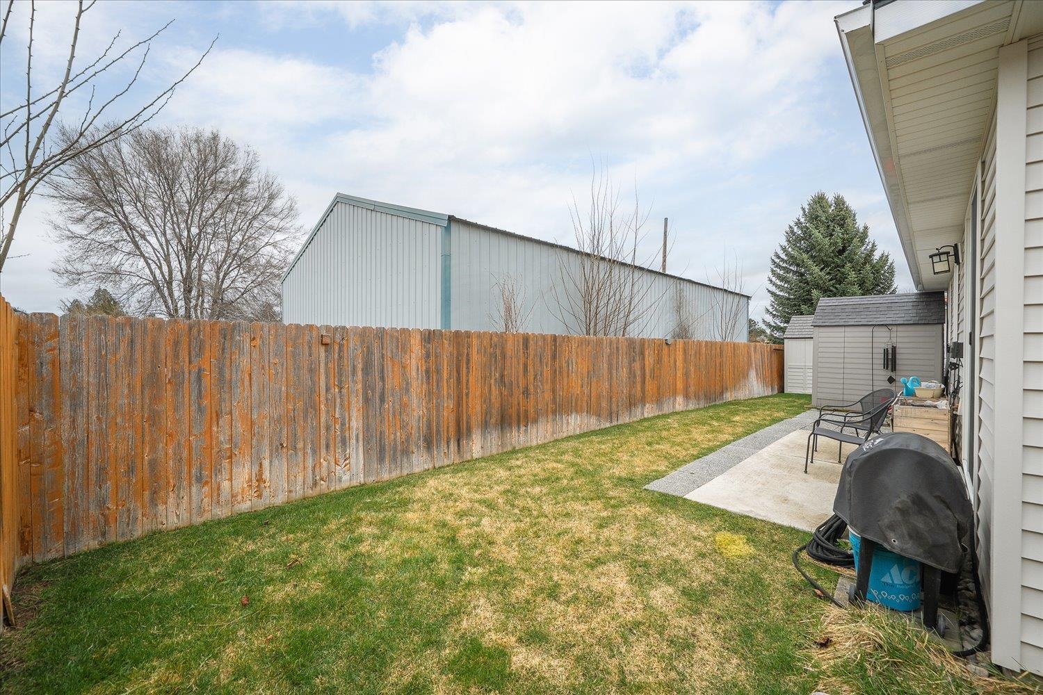 7125 N Crestline St - Photo 23