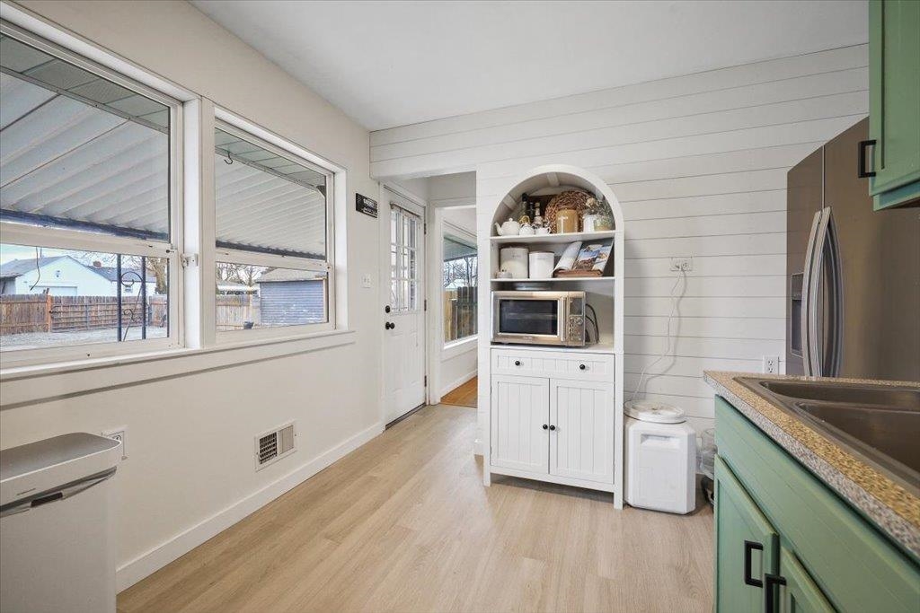 5822 N Elgin St - Photo 12