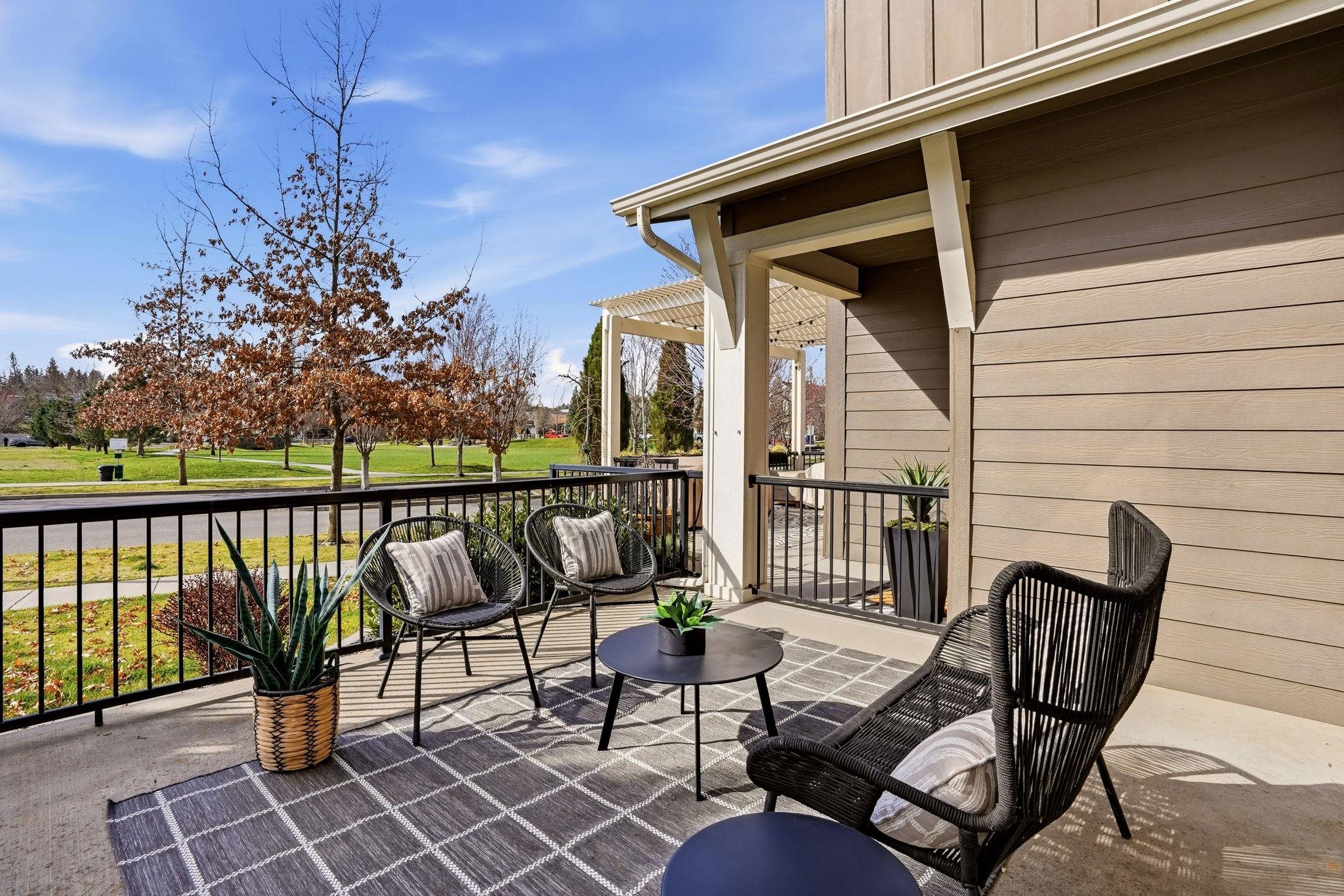 2204 W Summit Pkwy - Photo 4