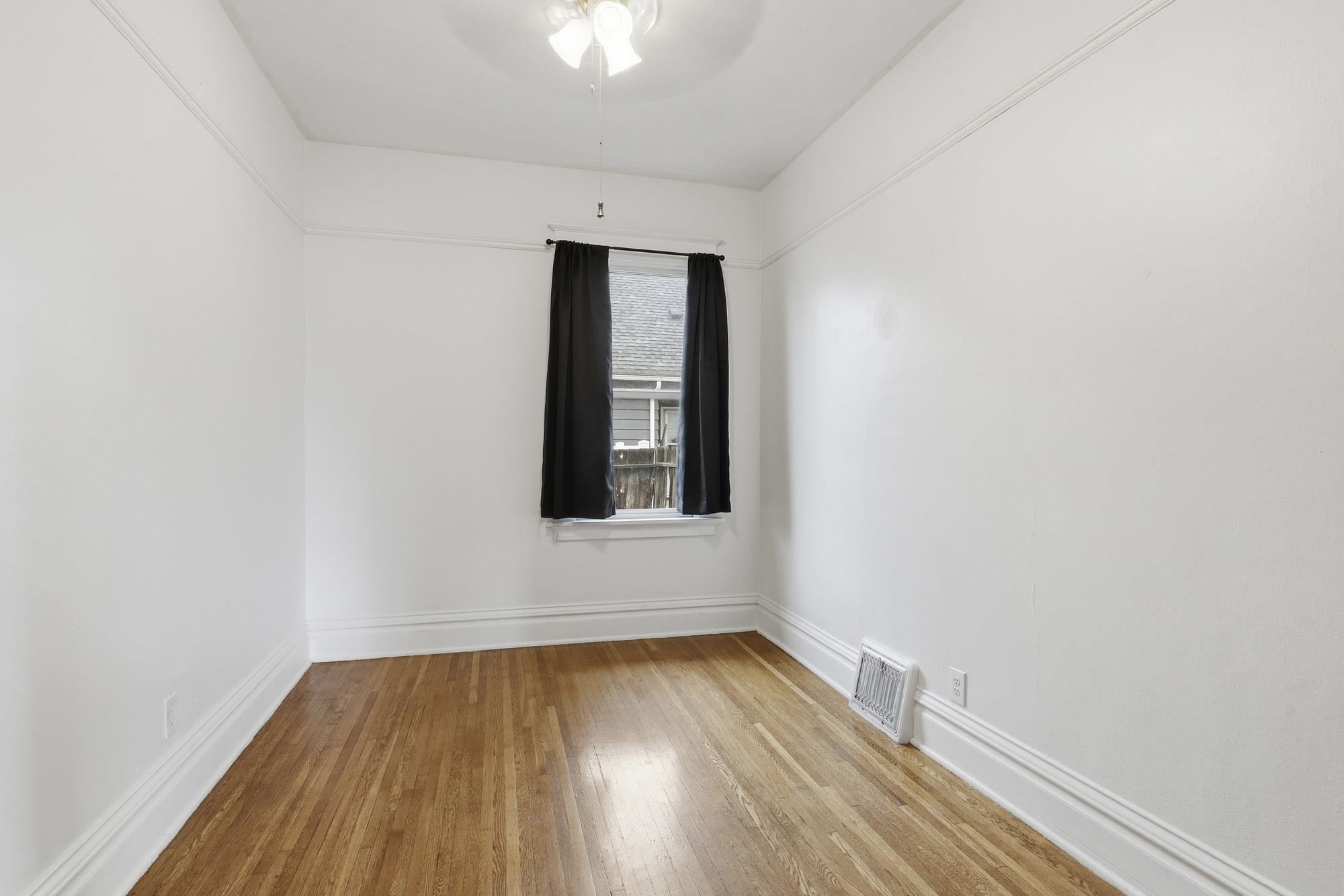 4223 N Madison St - Photo 15