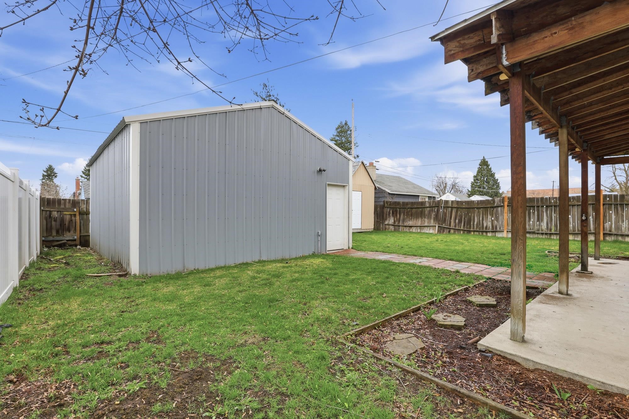 4223 N Madison St - Photo 34