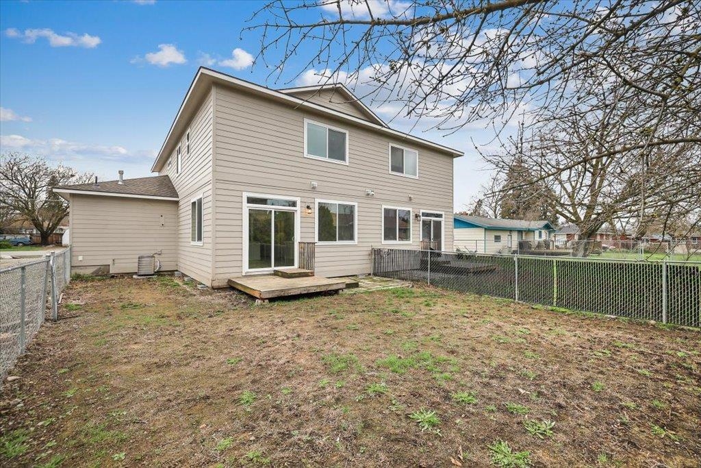10811 E Mission Ave - Photo 37