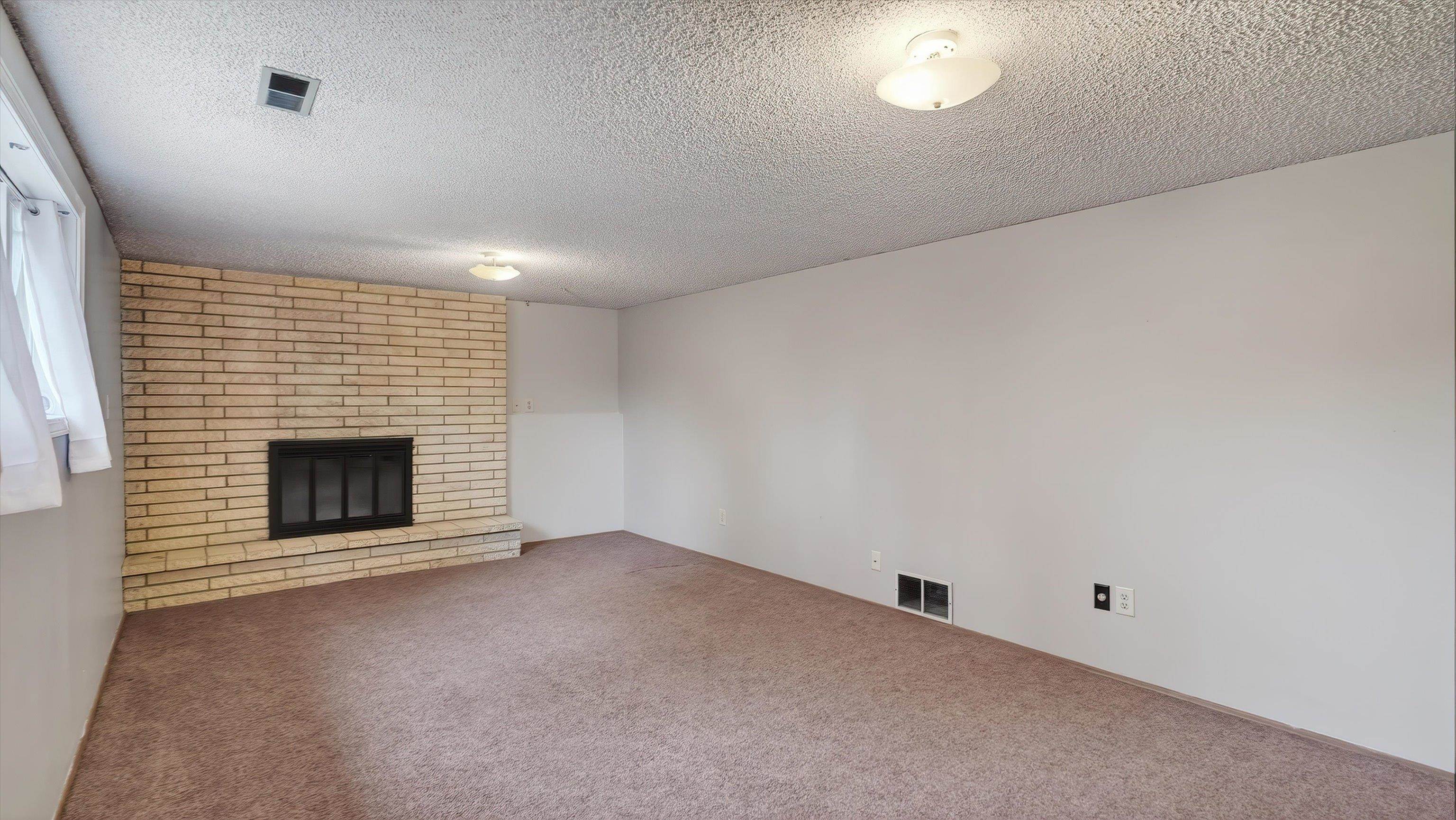 11407 N Post St - Photo 25