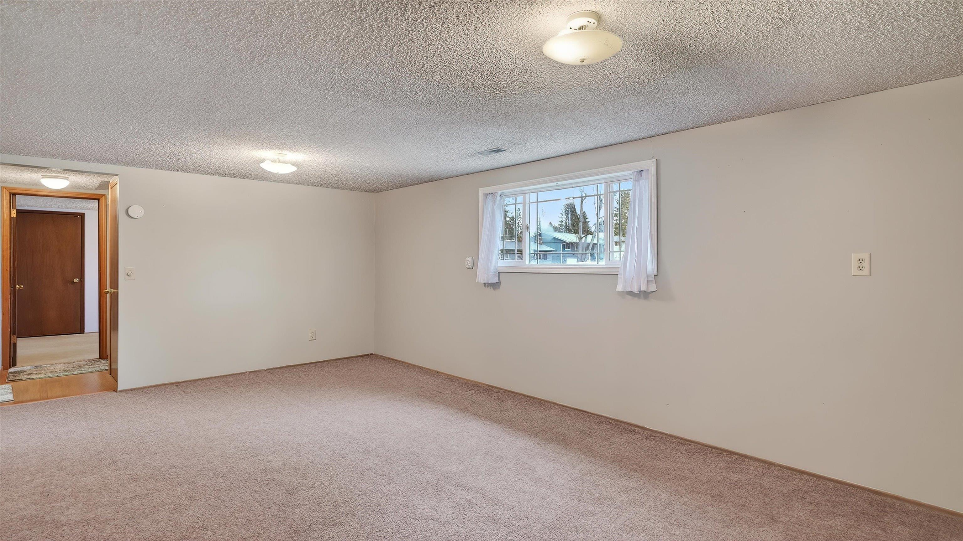 11407 N Post St - Photo 26
