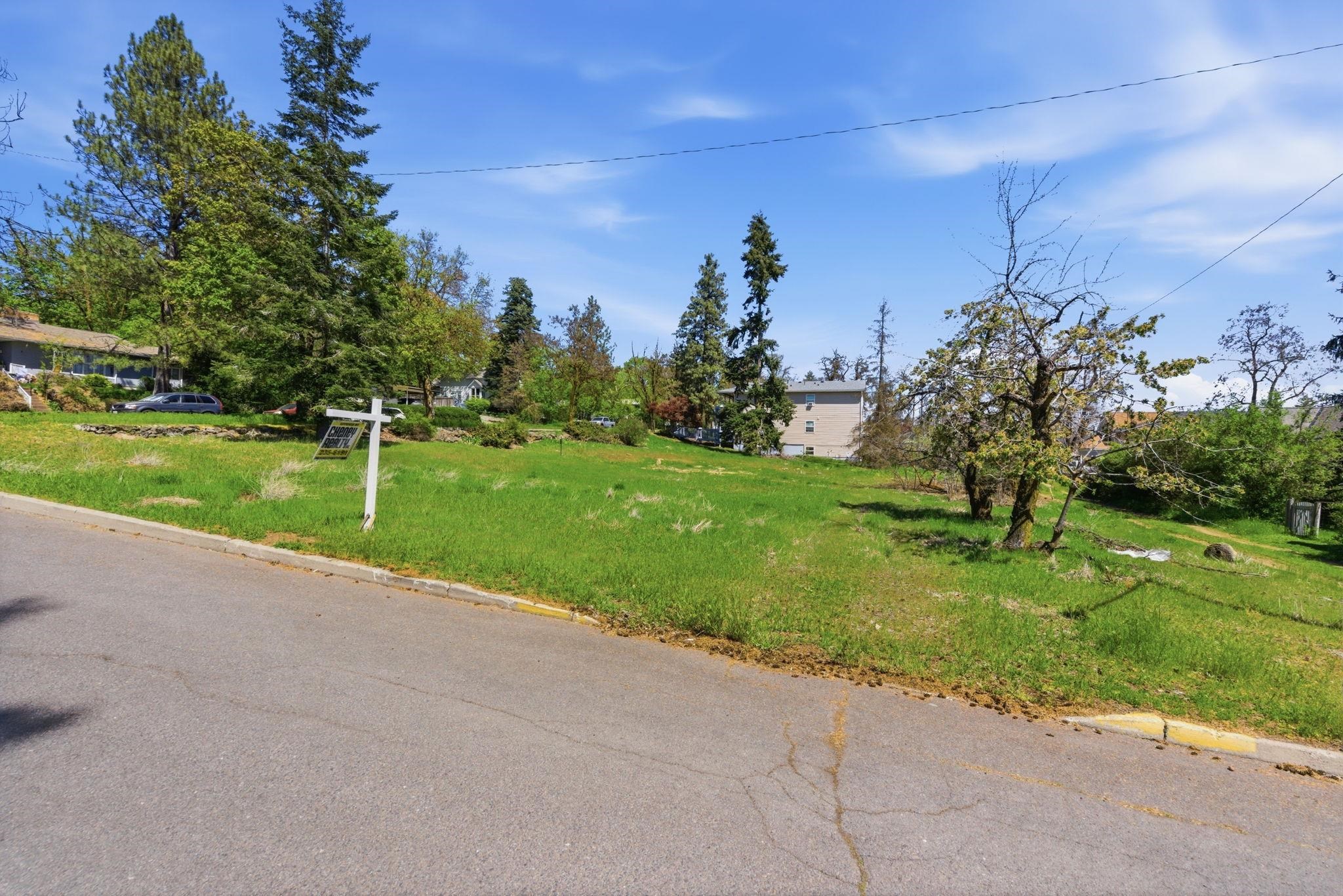 7 5th St - Photo 1