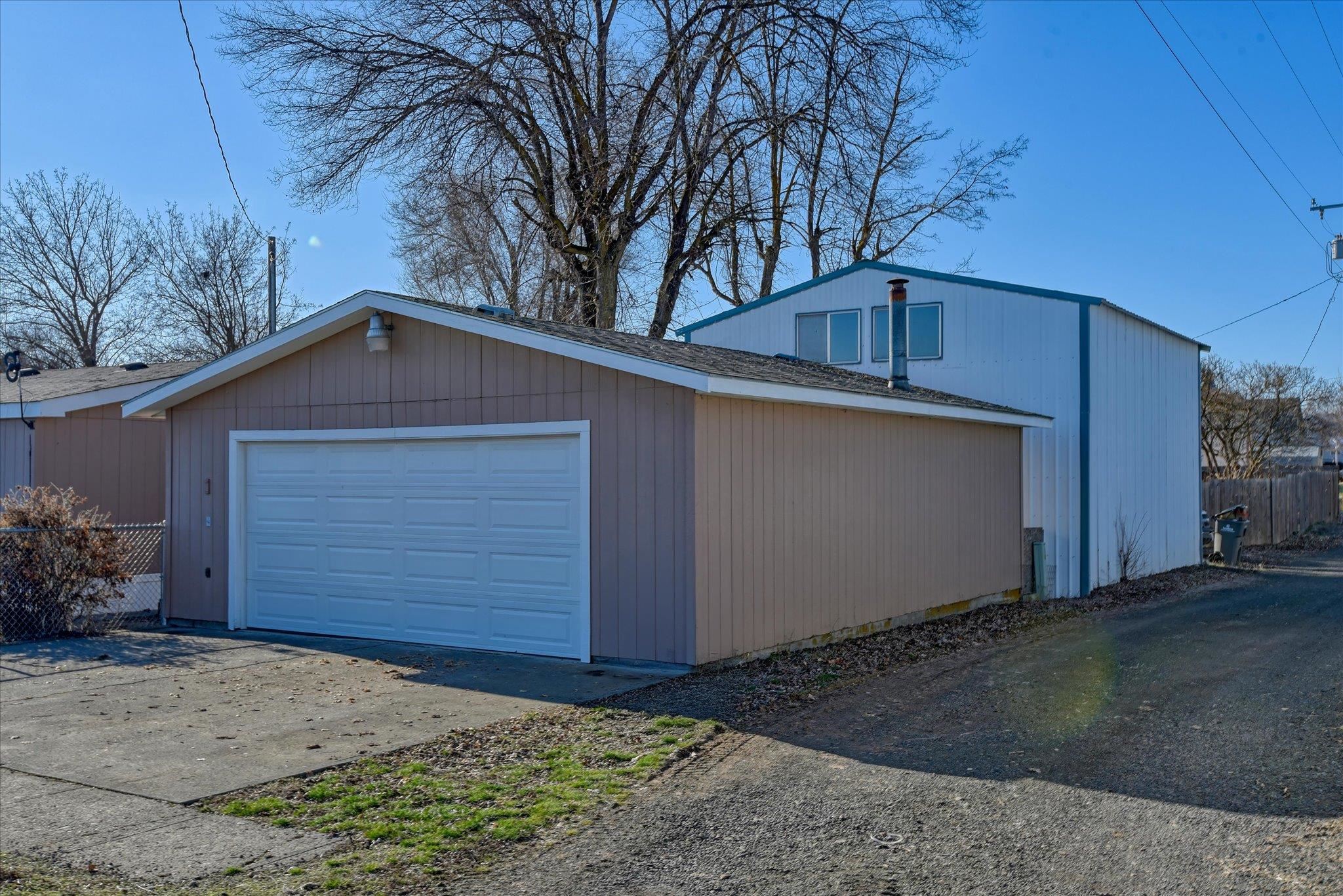 214 S B St - Photo 30