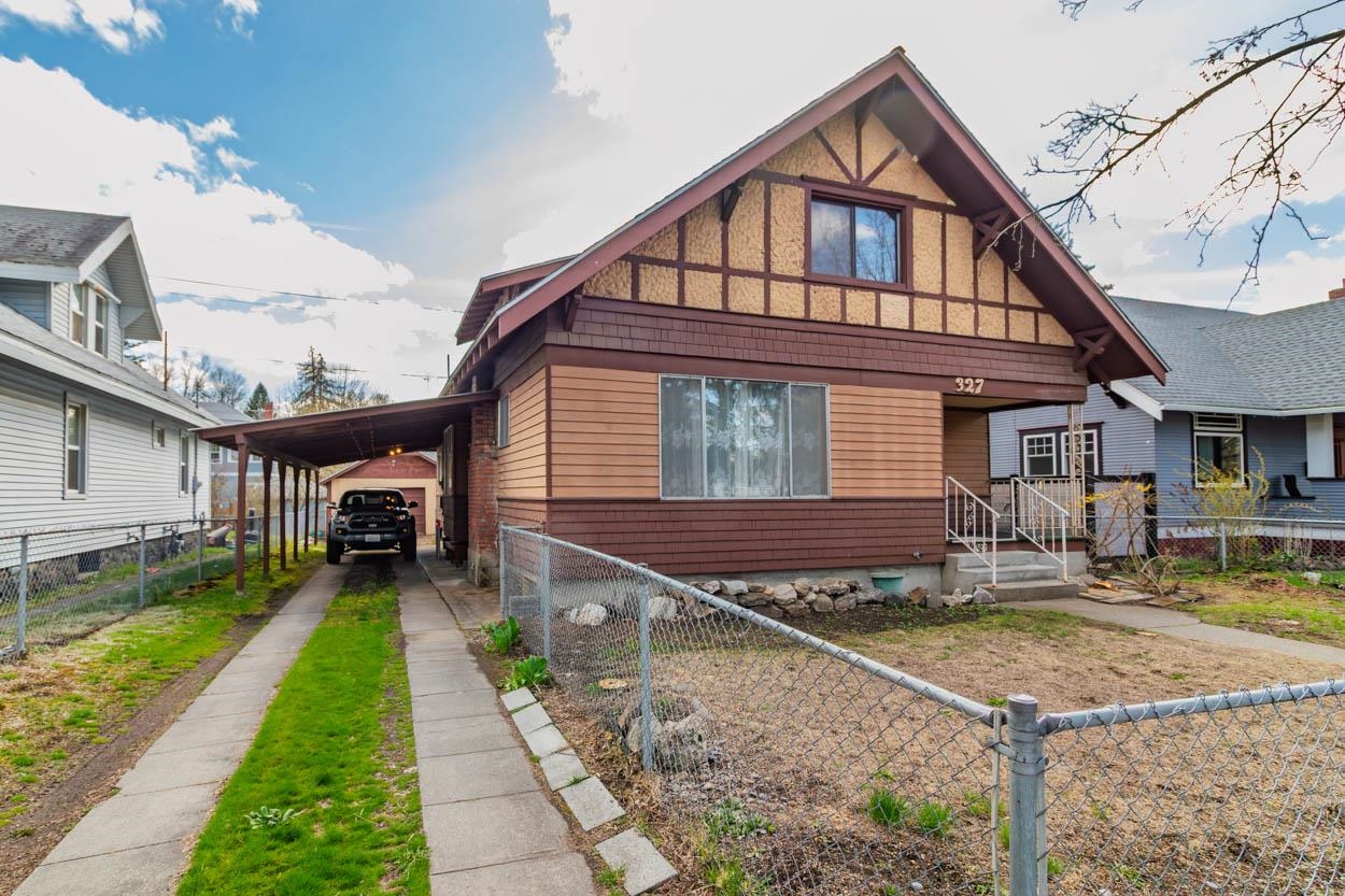 327 W Euclid Ave - Photo 1