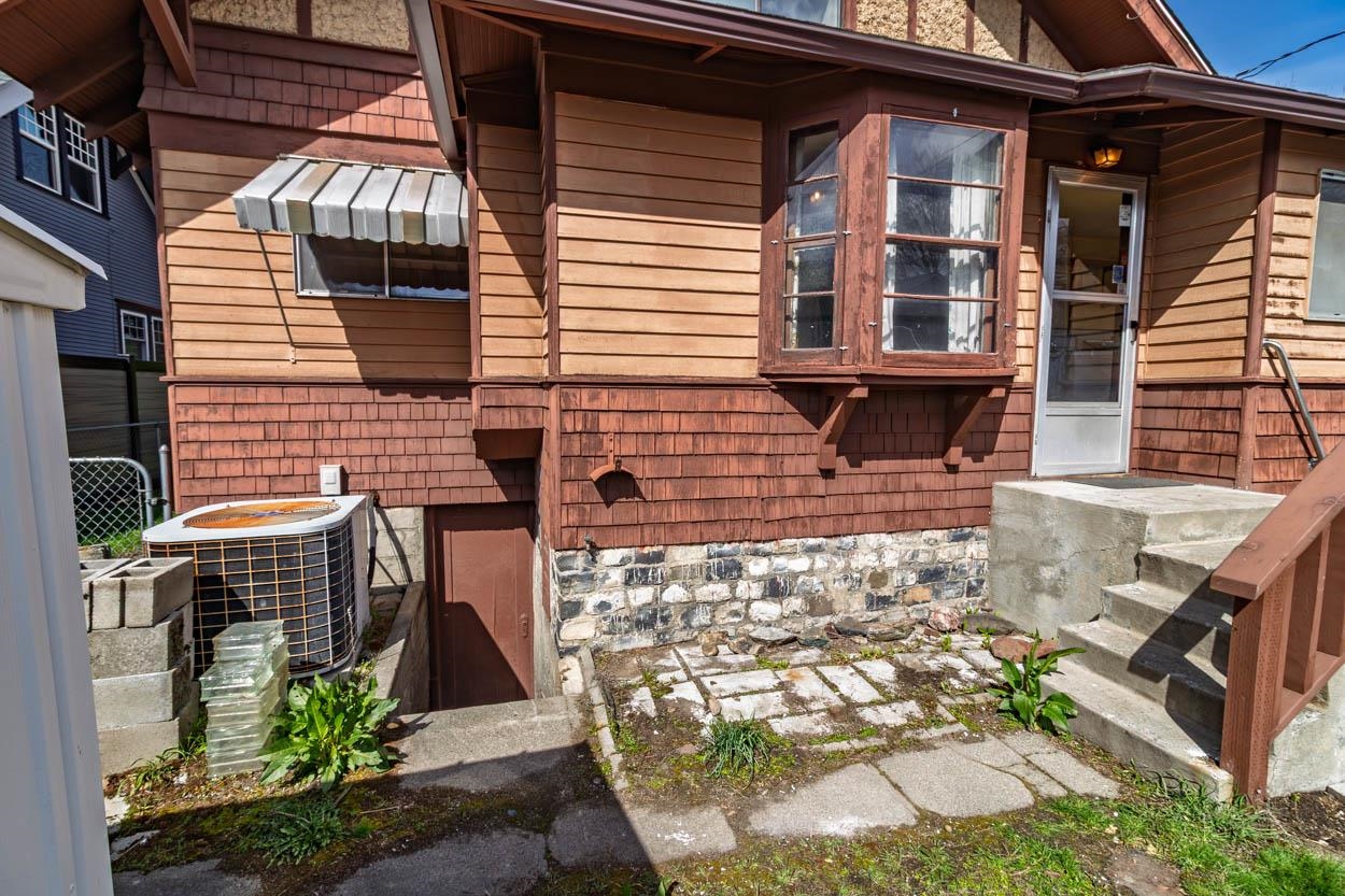 327 W Euclid Ave - Photo 12