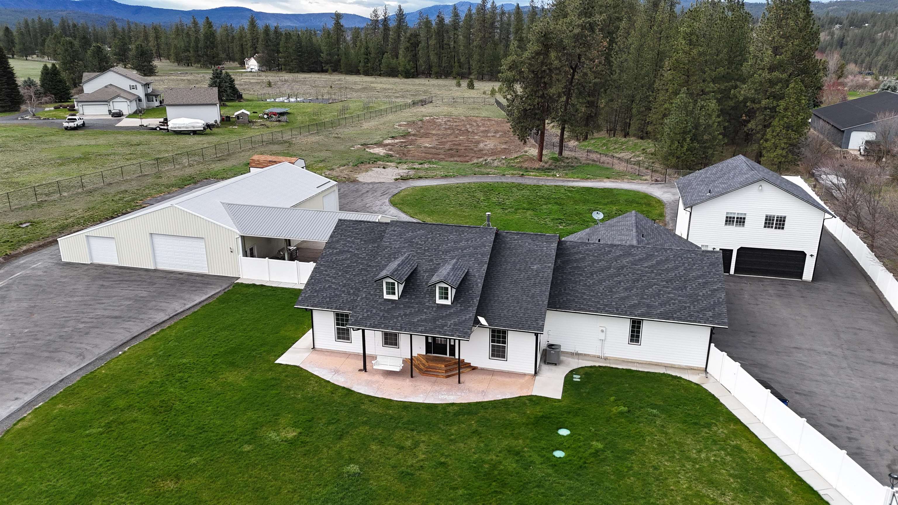 14420 W Charles Rd - Photo 37
