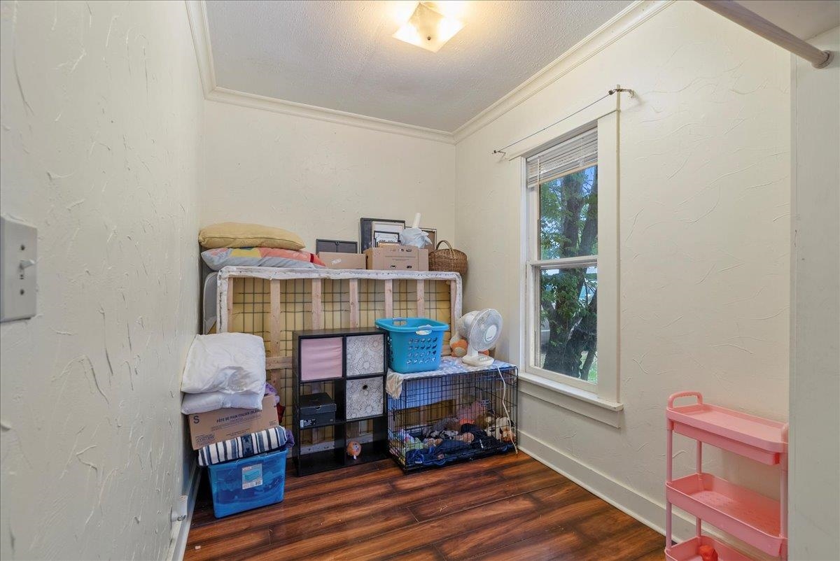 208 S VICTORIA St - Photo 10