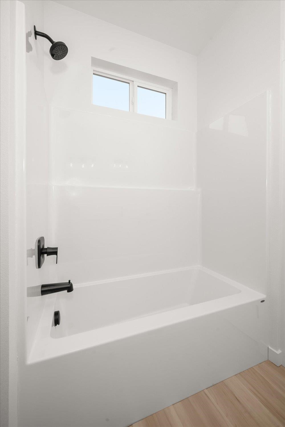 18616 E Riverway Ave - Photo 17