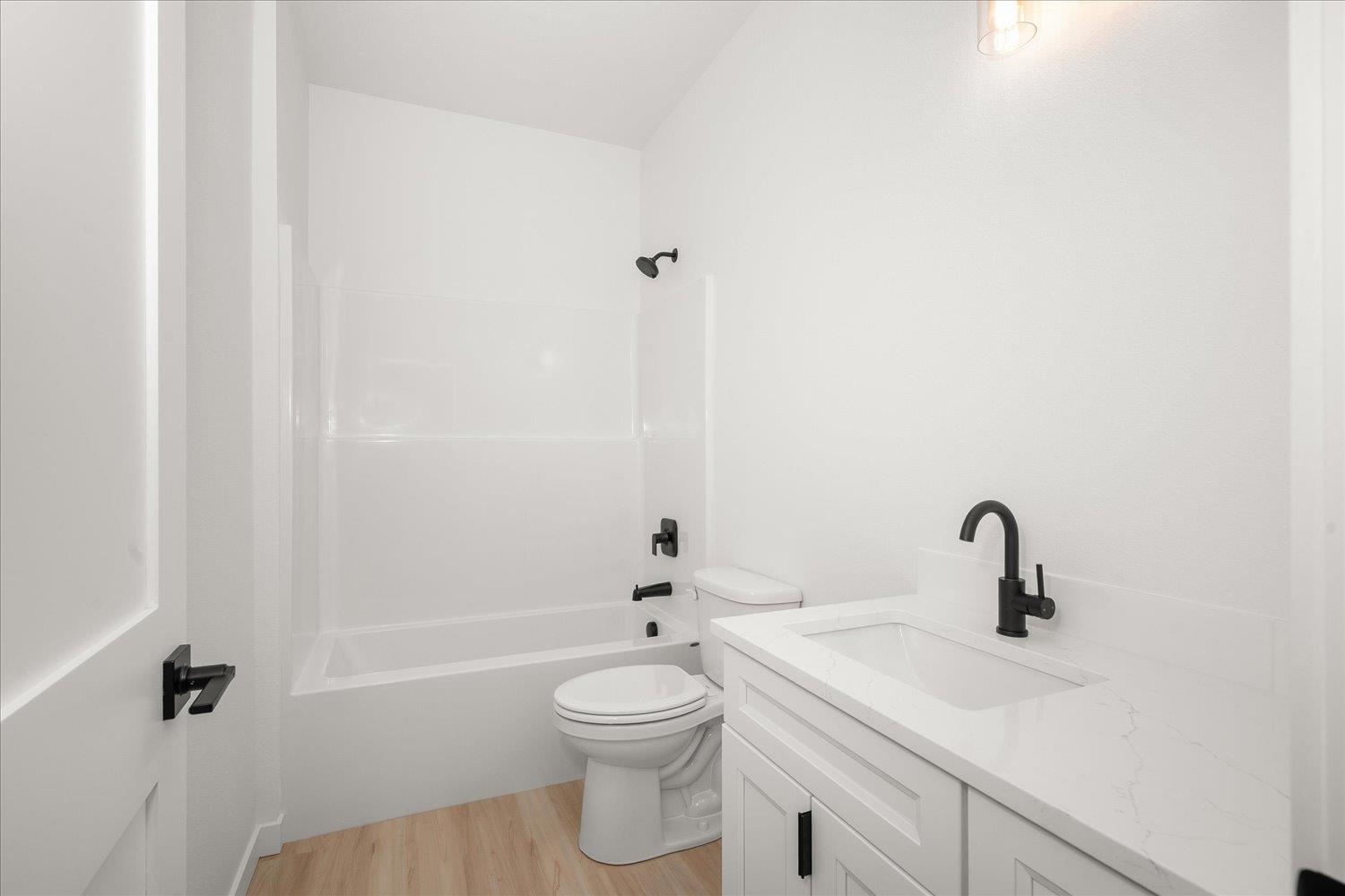 18616 E Riverway Ave - Photo 20