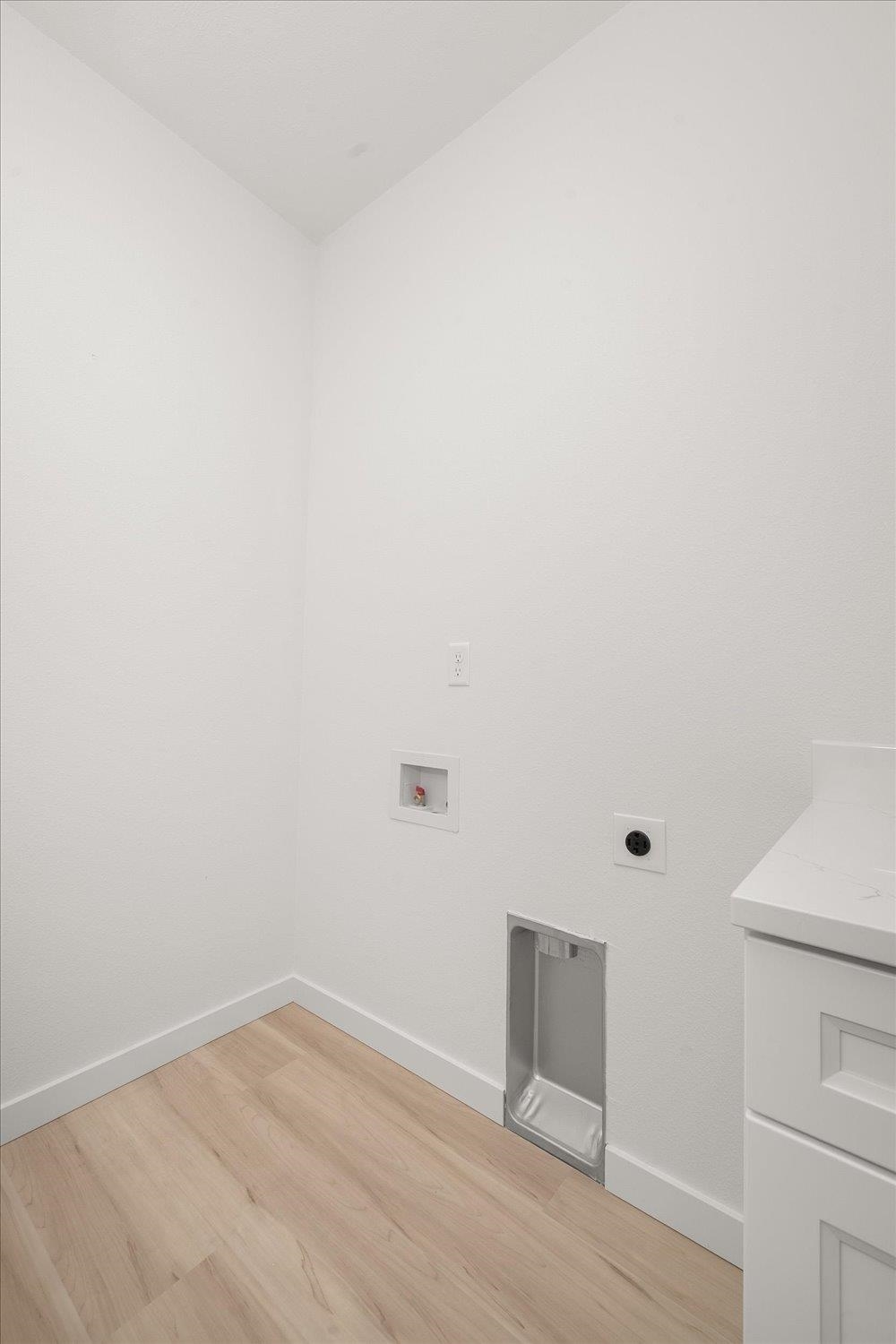 18616 E Riverway Ave - Photo 23
