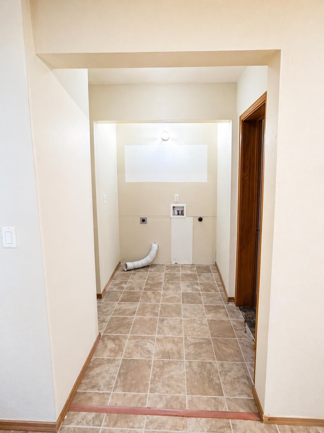 204 N Howard St - Photo 11