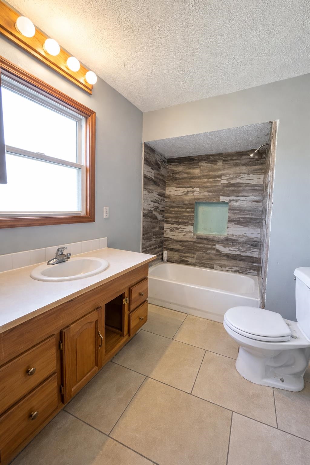 204 N Howard St - Photo 10