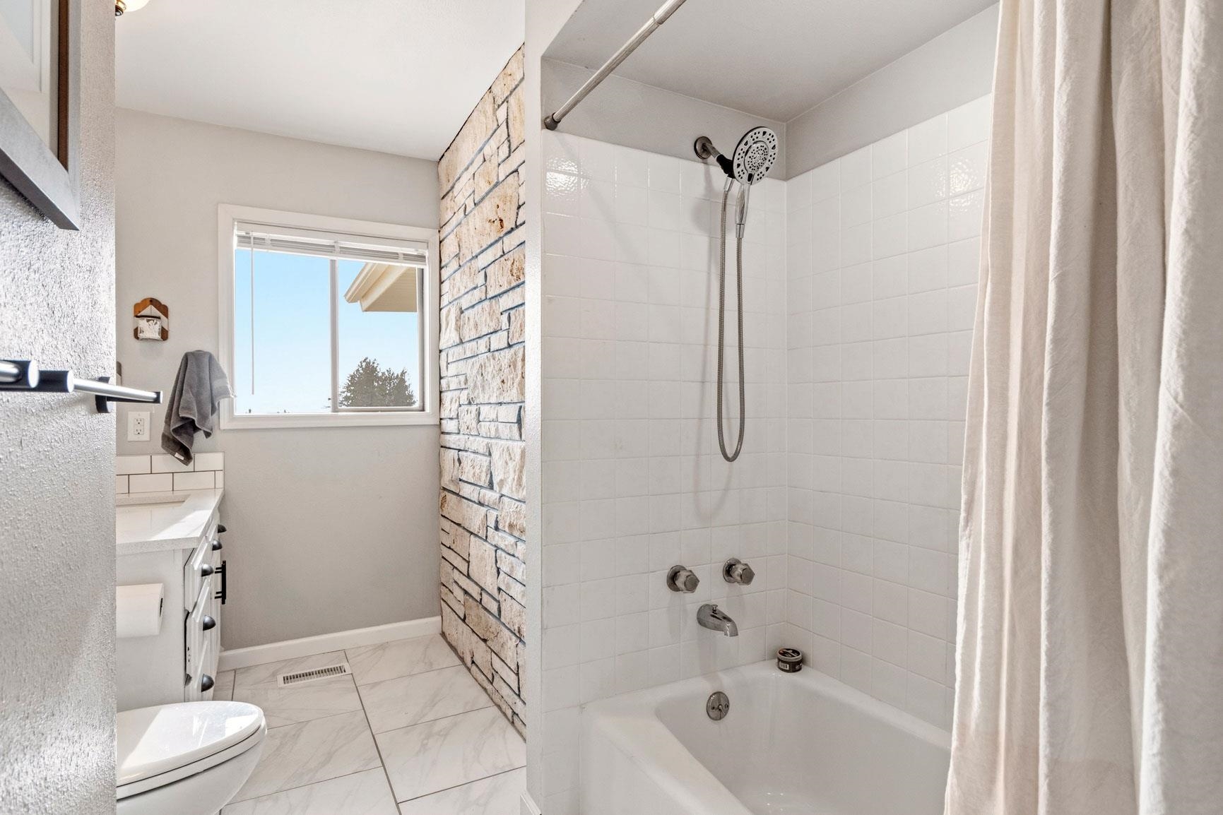 16740 E Foothills Rd - Photo 14
