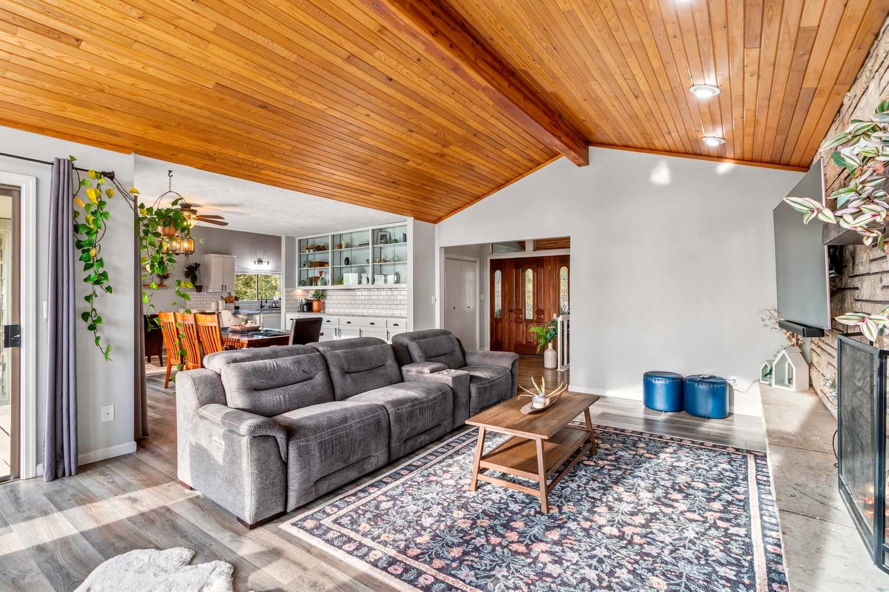 16740 E Foothills Rd - Photo 4