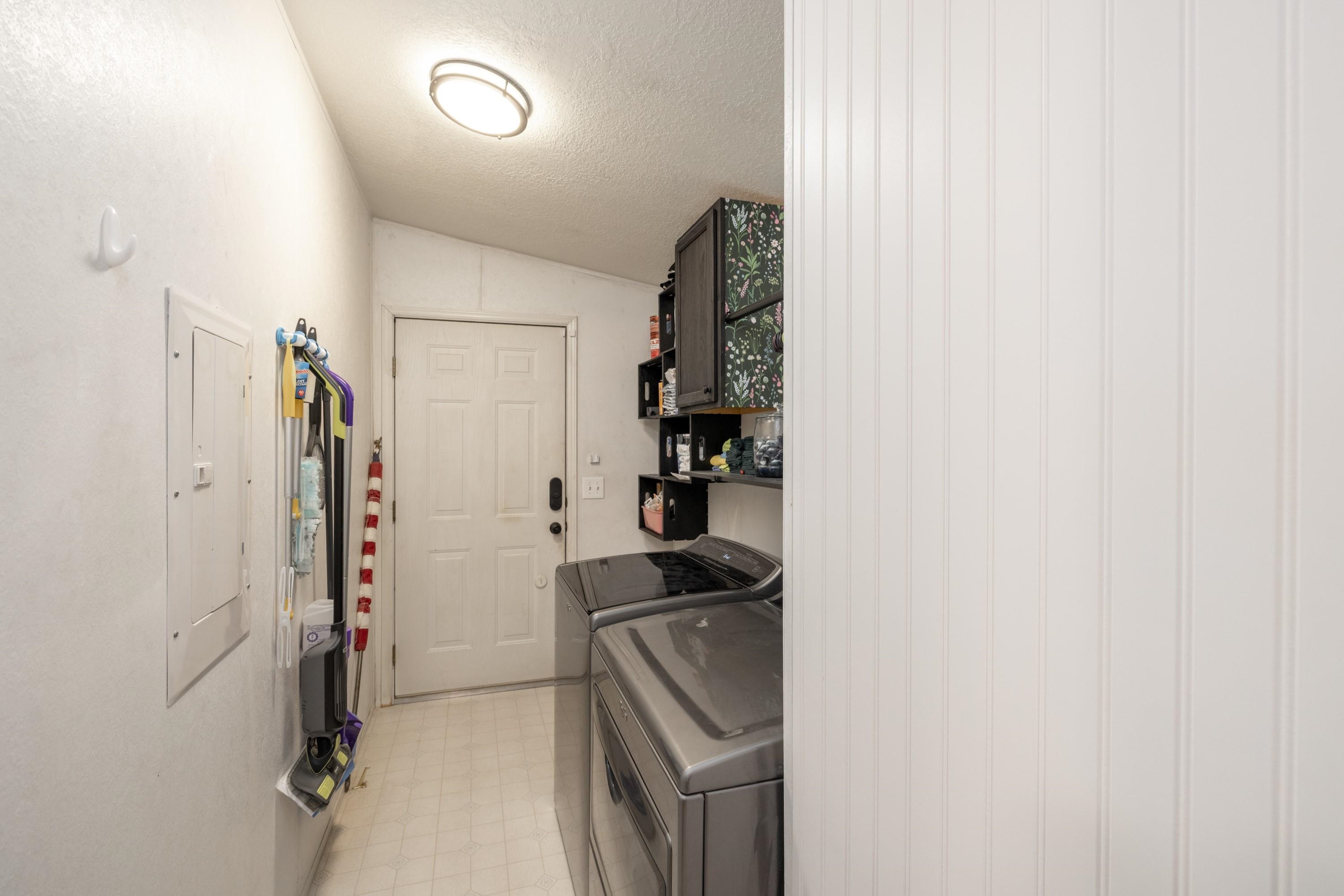 3424 E Garrison Ln - Photo 11