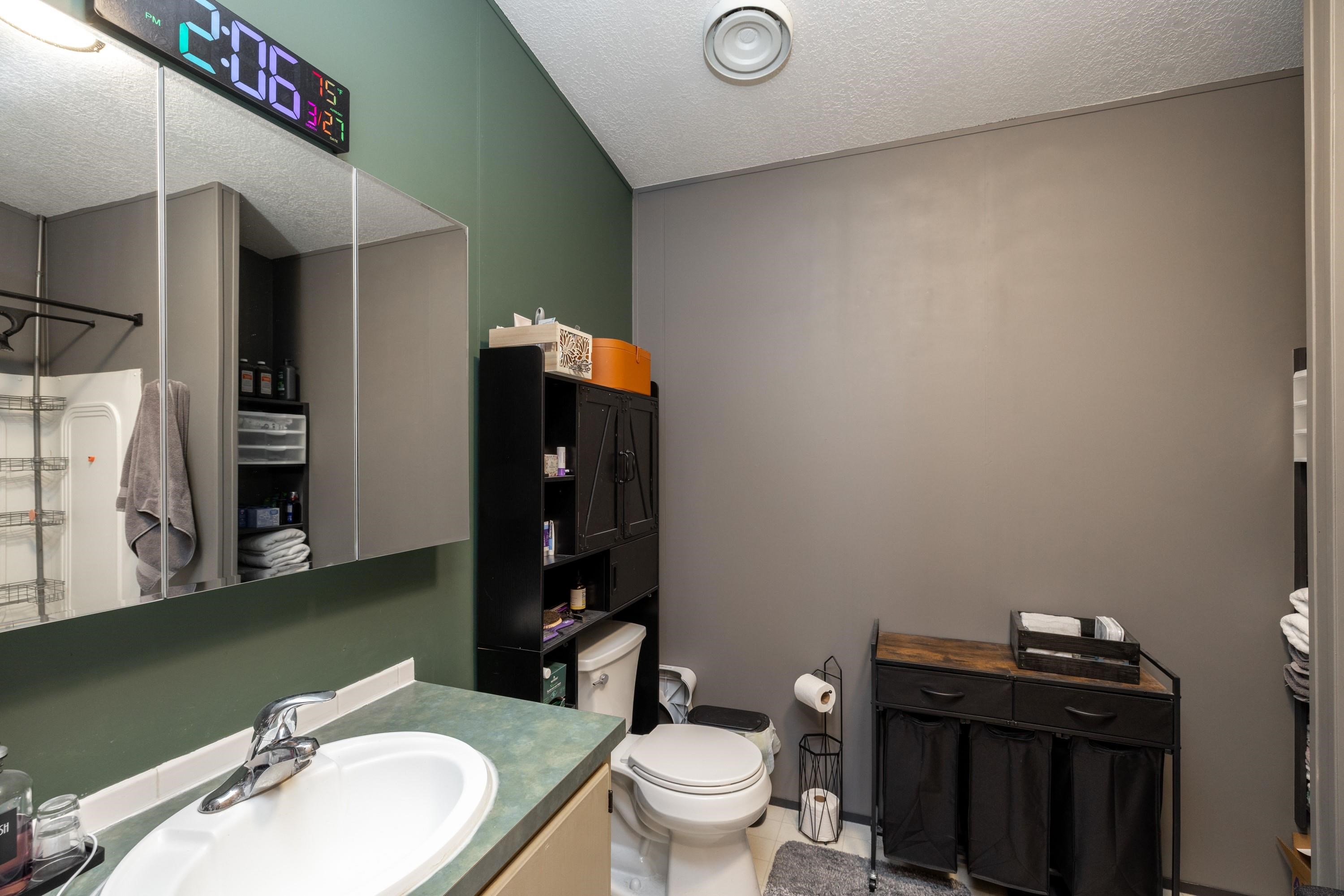 3424 E Garrison Ln - Photo 14