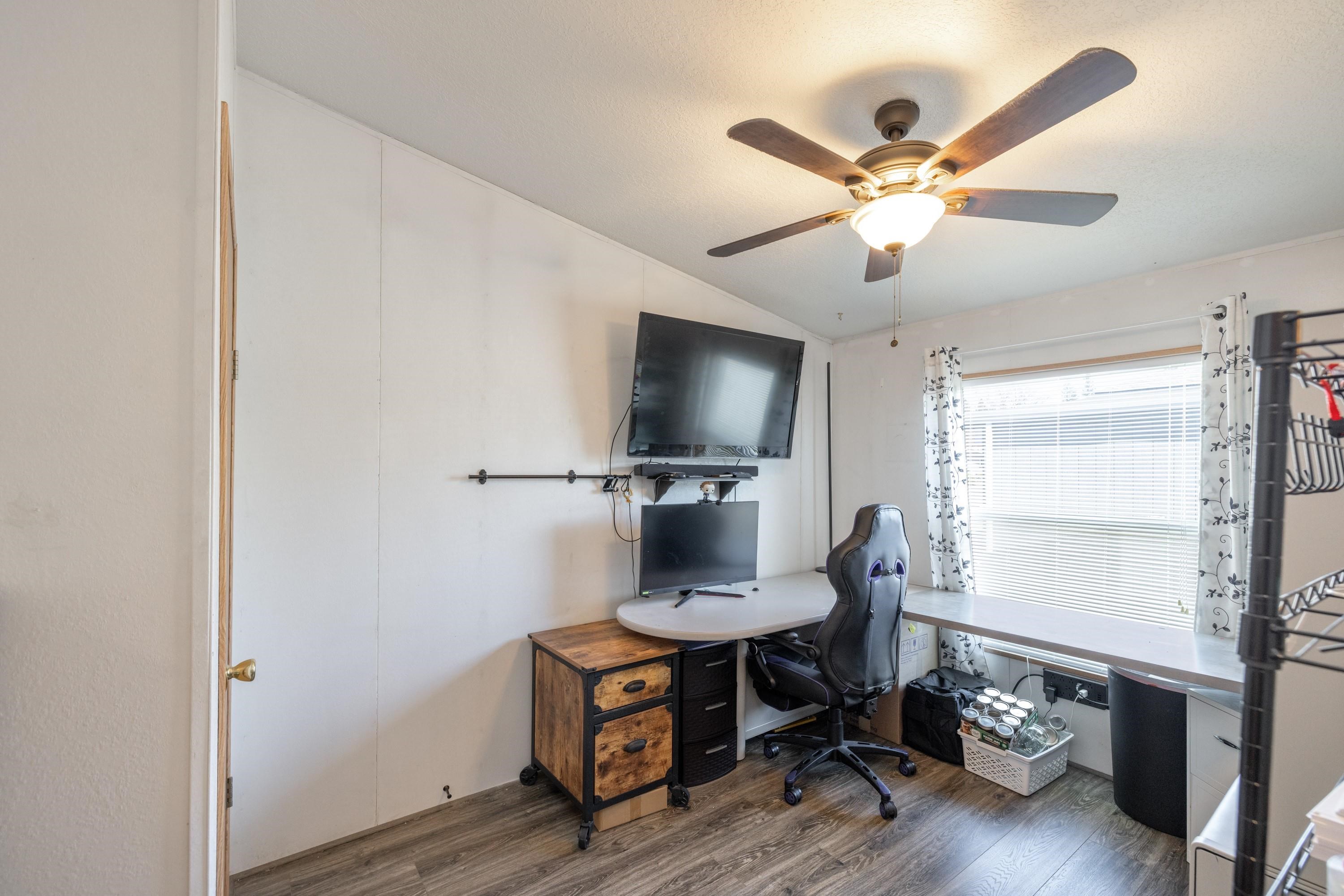 3424 E Garrison Ln - Photo 15