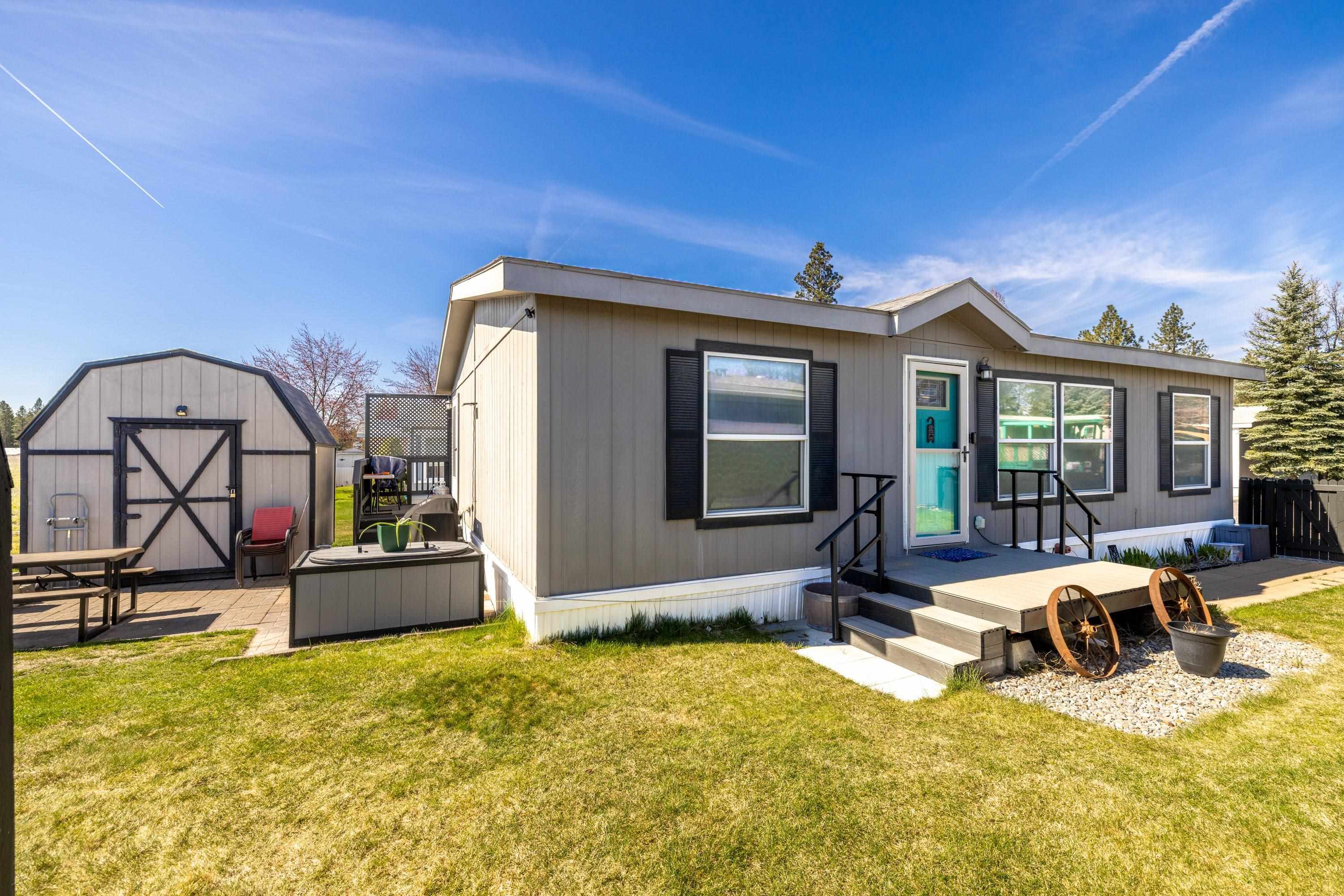 3424 E Garrison Ln - Photo 4