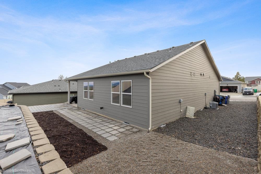 8215 S Avery Rd - Photo 15