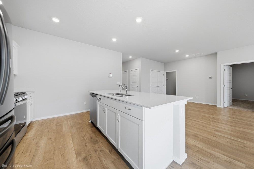8215 S Avery Rd - Photo 6