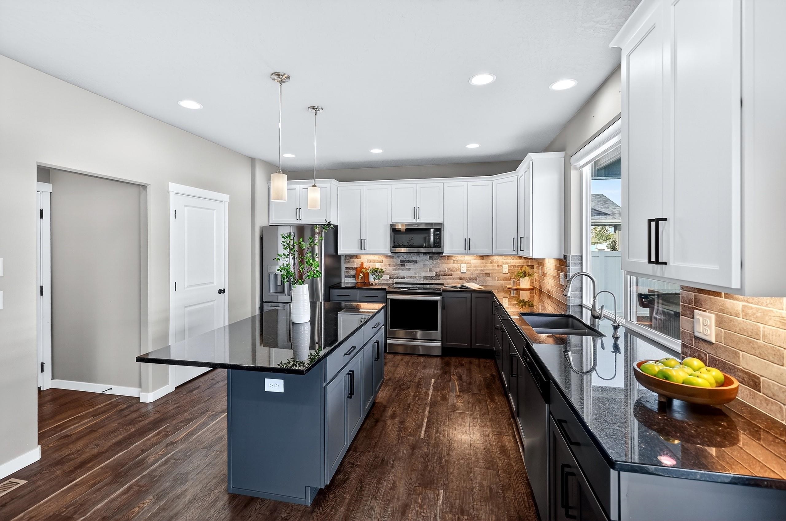 24685 E Blue Ridge Ave - Photo 8