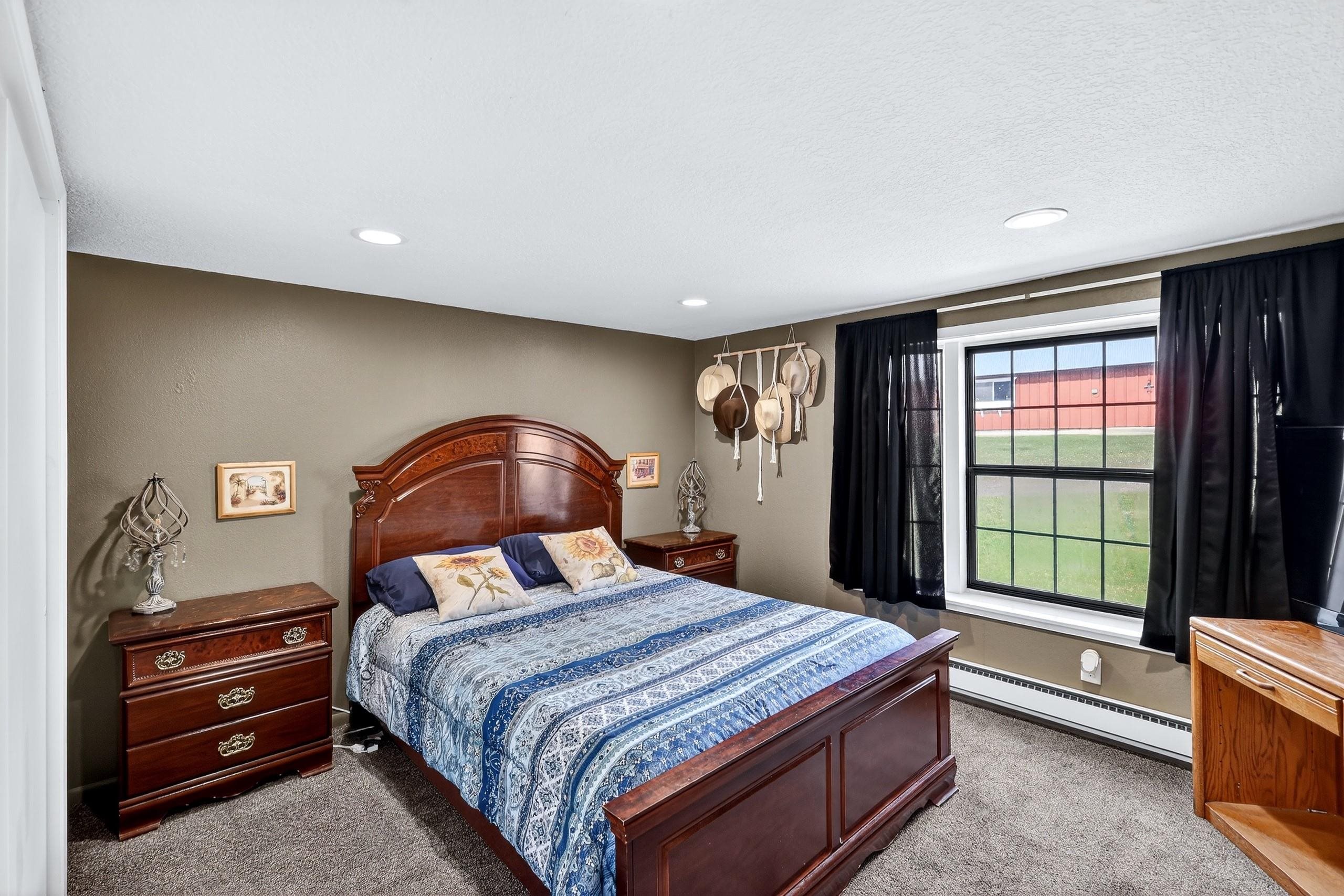 131 Country Ln - Photo 13
