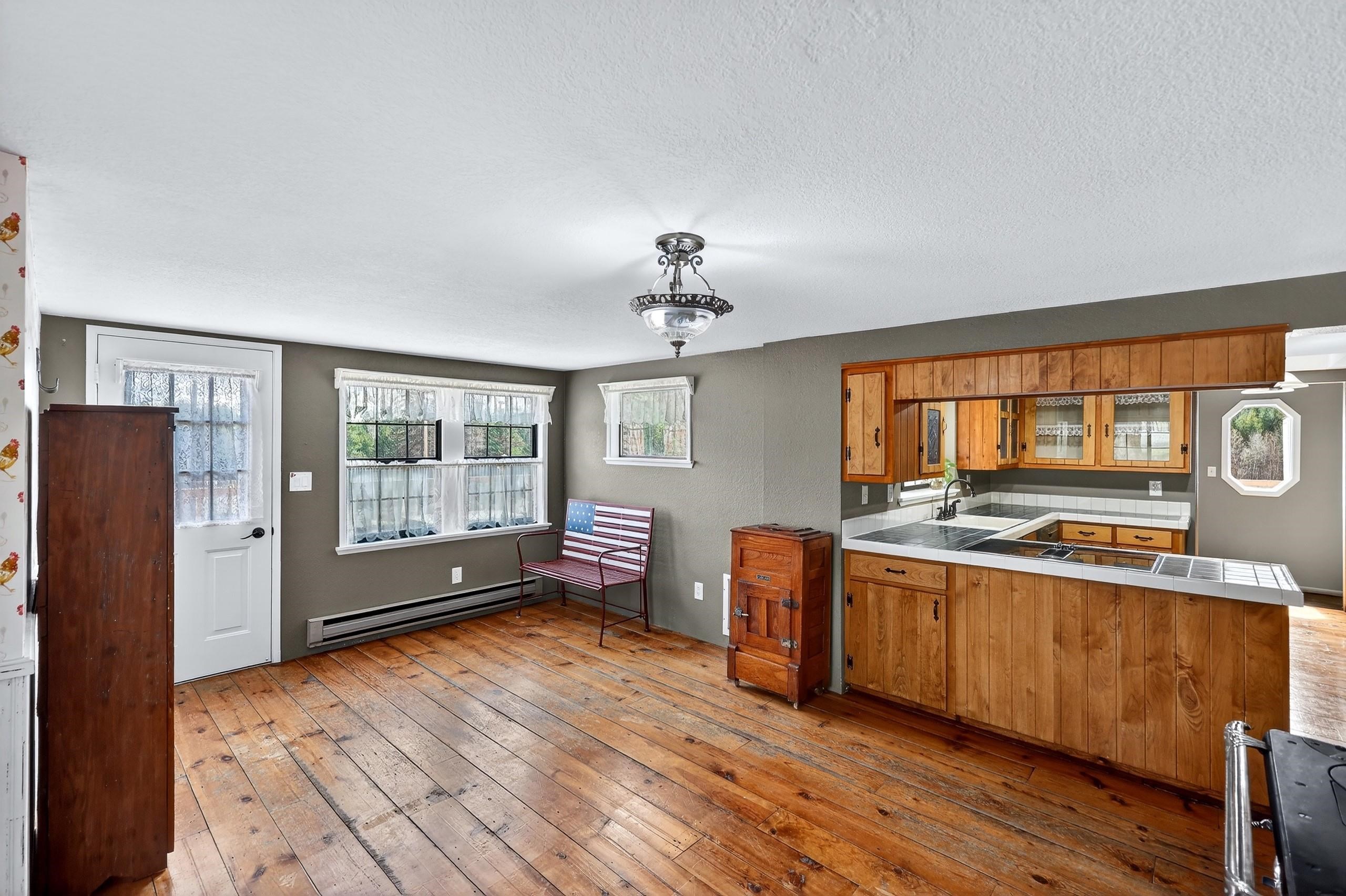 131 Country Ln - Photo 7