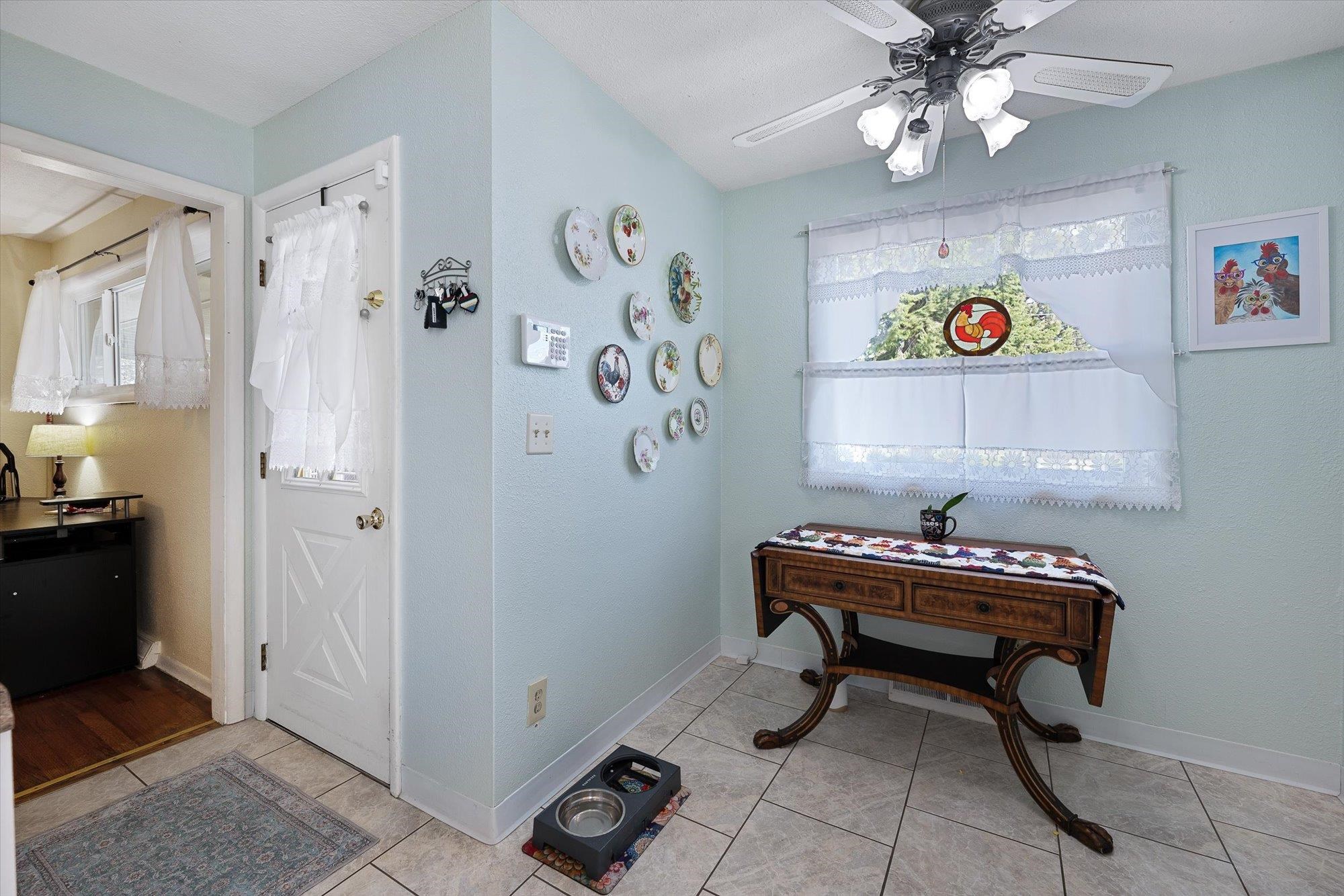 6719 E 9th Ave - Photo 13