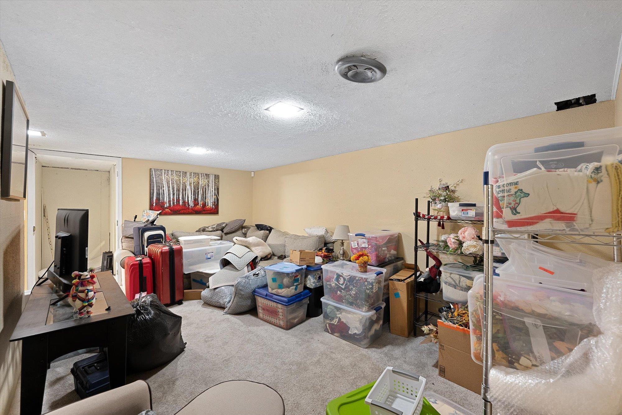 6719 E 9th Ave - Photo 16