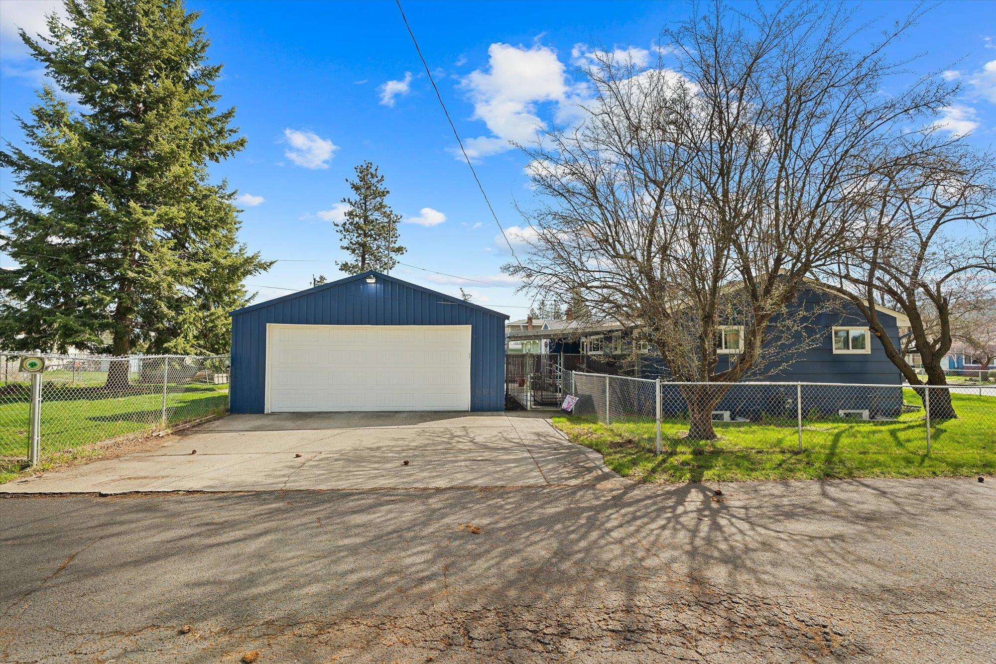 6719 E 9th Ave - Photo 27