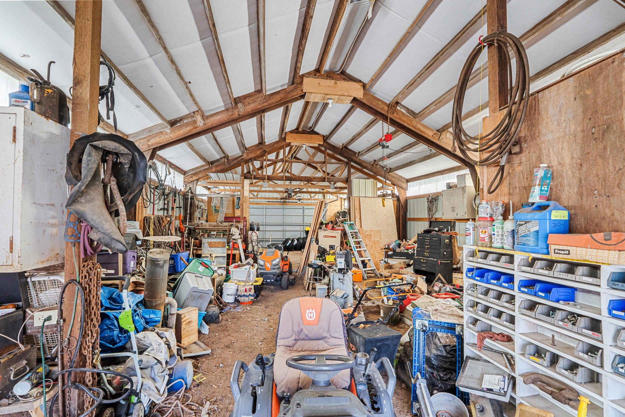 3442 Moore Rd - Photo 36