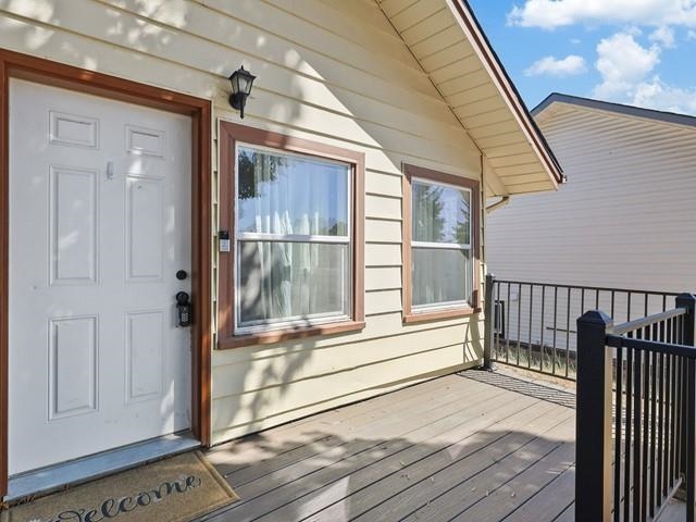 3421 E Grace Ave - Photo 2