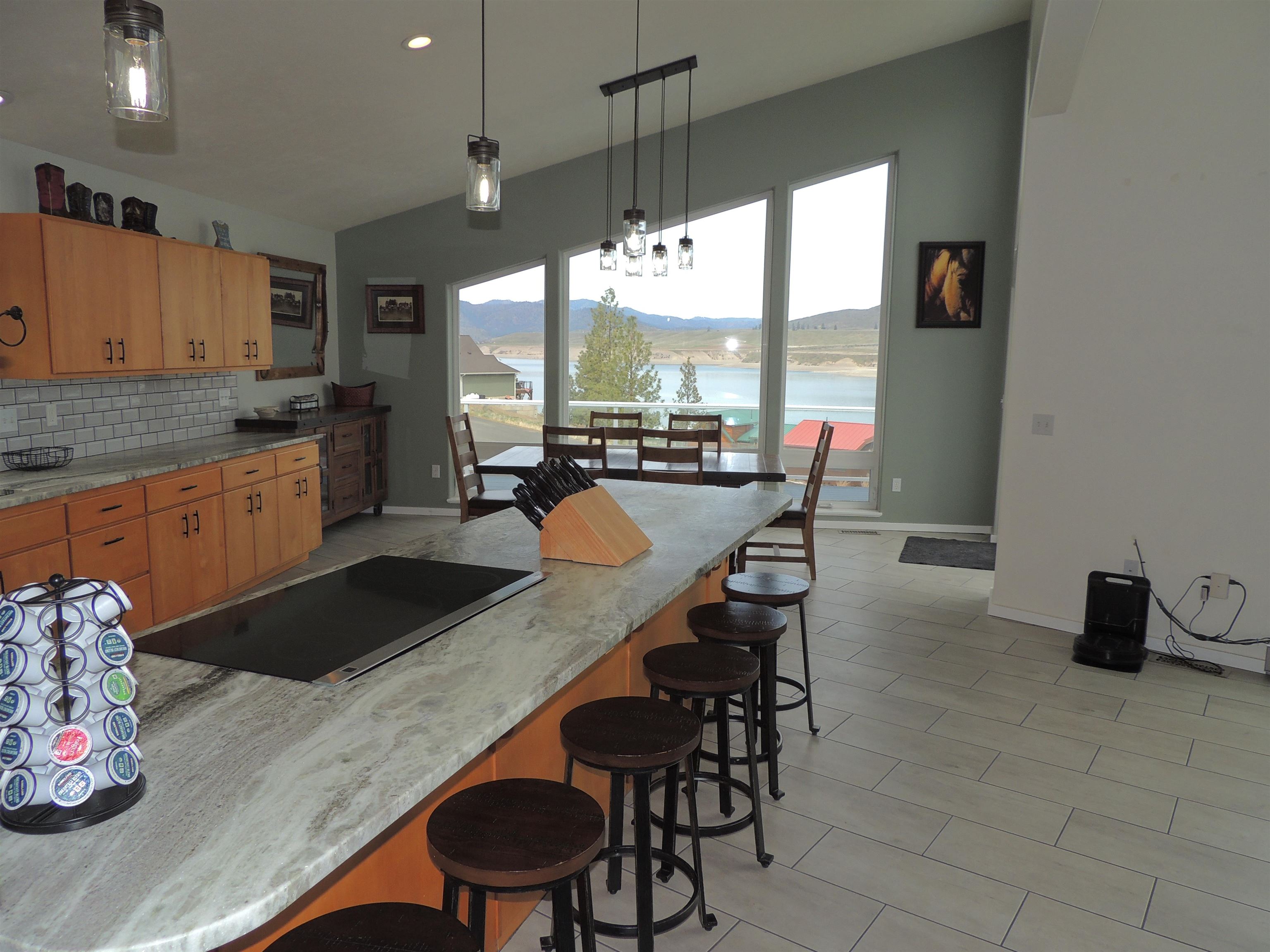 16540 & 16548 Whitelaw Rd. E - Photo 21