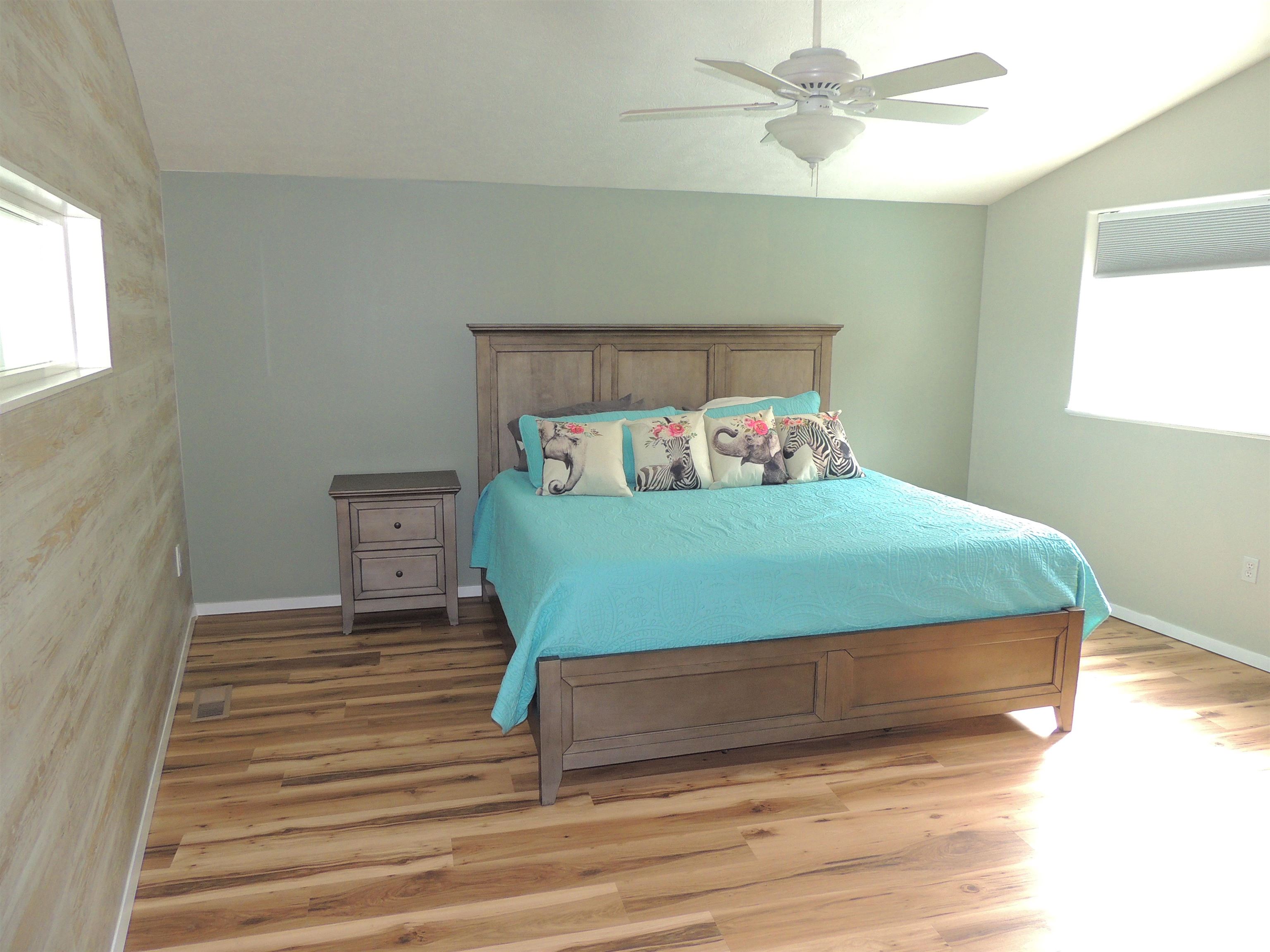 16540 & 16548 Whitelaw Rd. E - Photo 34